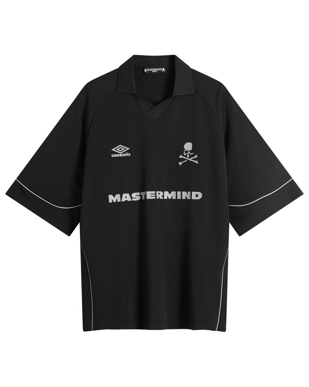 MASTERMIND WORLD X Umbro Short Sleeve Game Shirt in Black for Men
