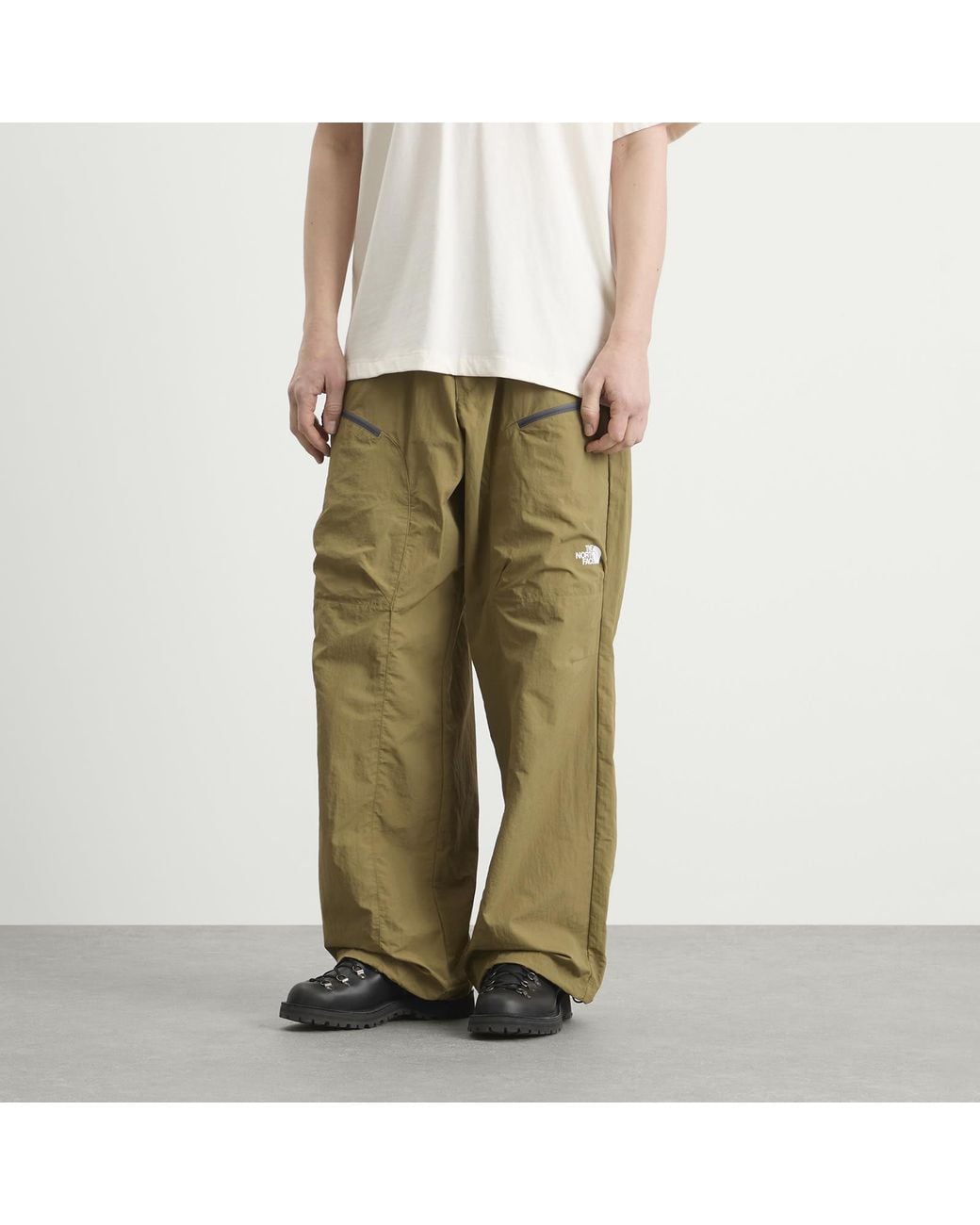 The North Face Green Nse Belted Trousers for men