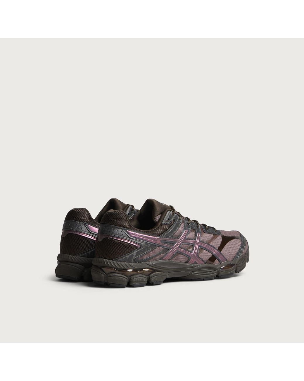 Asics Brown Gel-Cumulus 16 Sneaker
