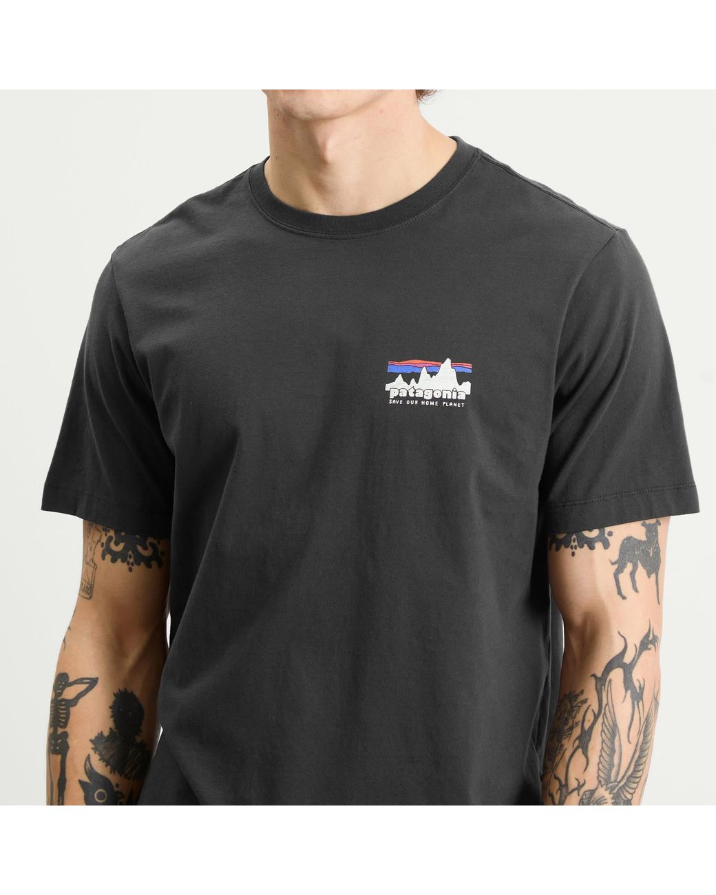 Patagonia Black 95 Oval Logo T-Shirt for men
