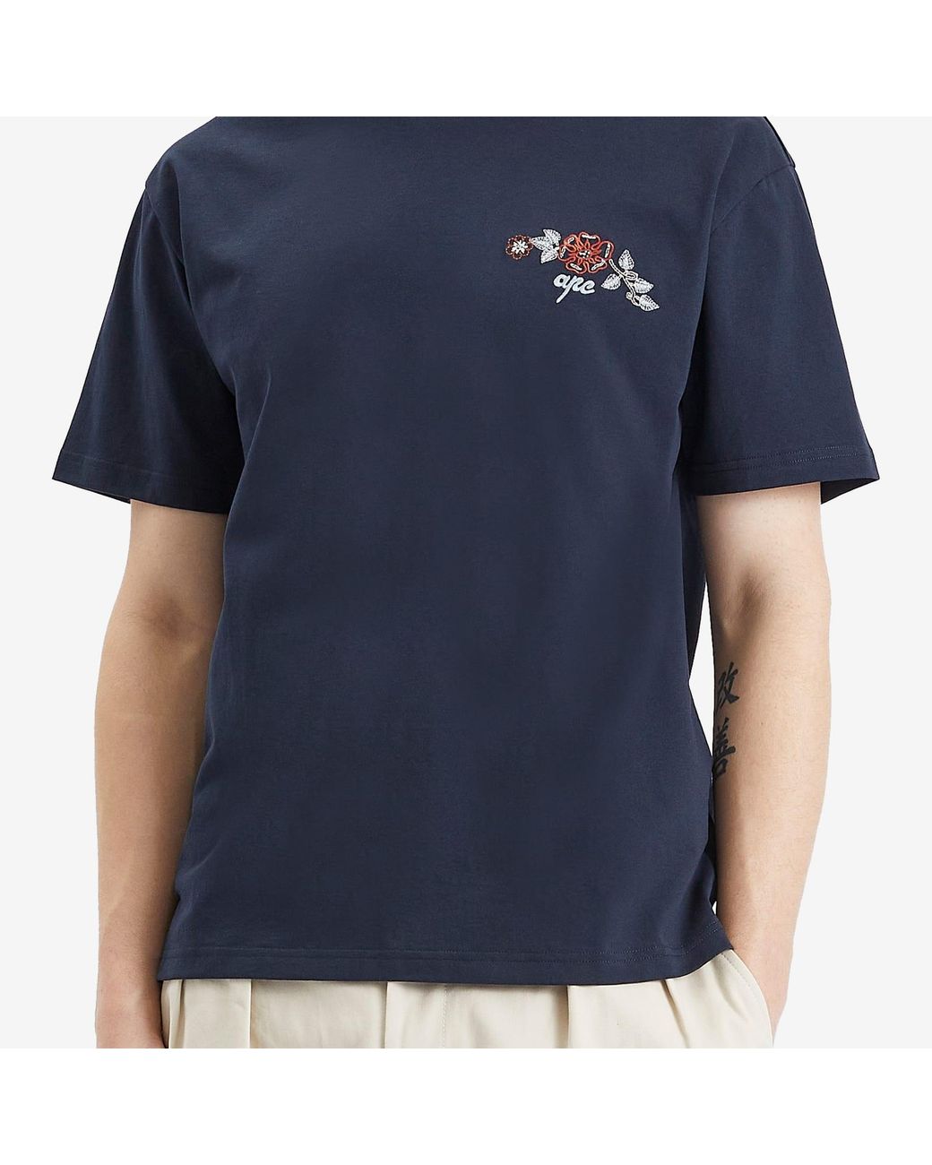 【送料関税込】A.P.C. Oscar Floral Logo T-Shirt Oscar T-Shirt in Ecru | A.P.C. | EQVVS