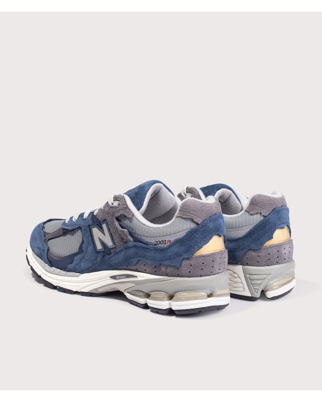 New Balance 2002D Protection Pack Sneakers in Blue for Men | Lyst UK