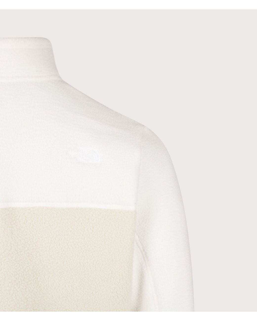 The North Face White Regular Fit Yumiori Quarter Zip Fleece for men