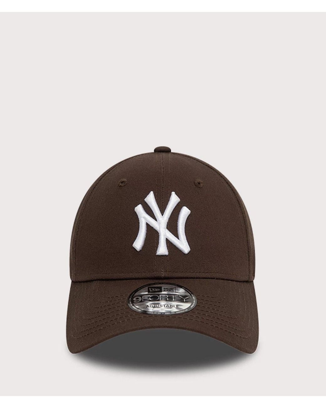 KTZ Brown New York Yankees League Essential 9Forty Cap for men