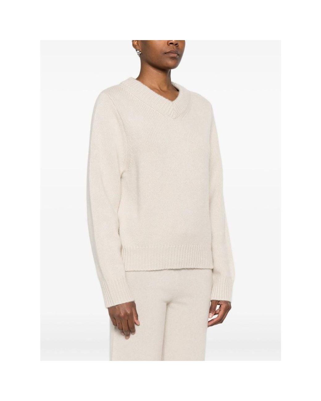 Soft Goat White Knit Chunky V Neck