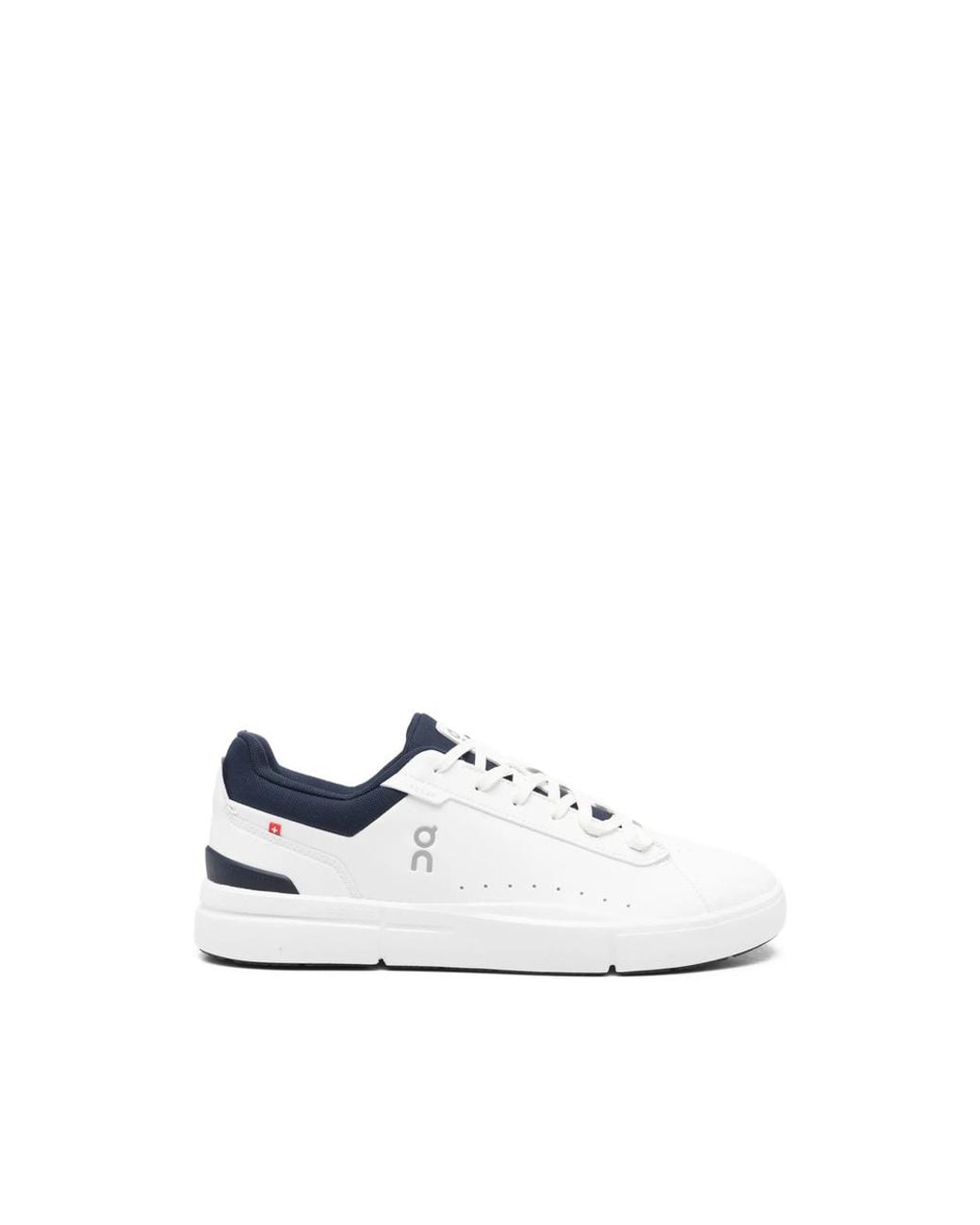 On Shoes White The Roger Advantage Sneakers for men