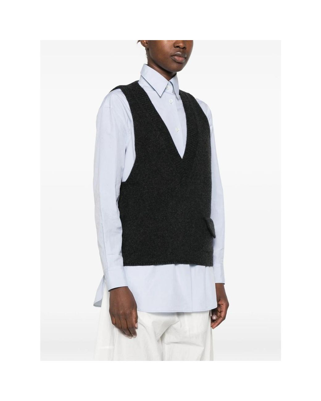 LAMRONS Black V-Neck Flap-Pocket Vest