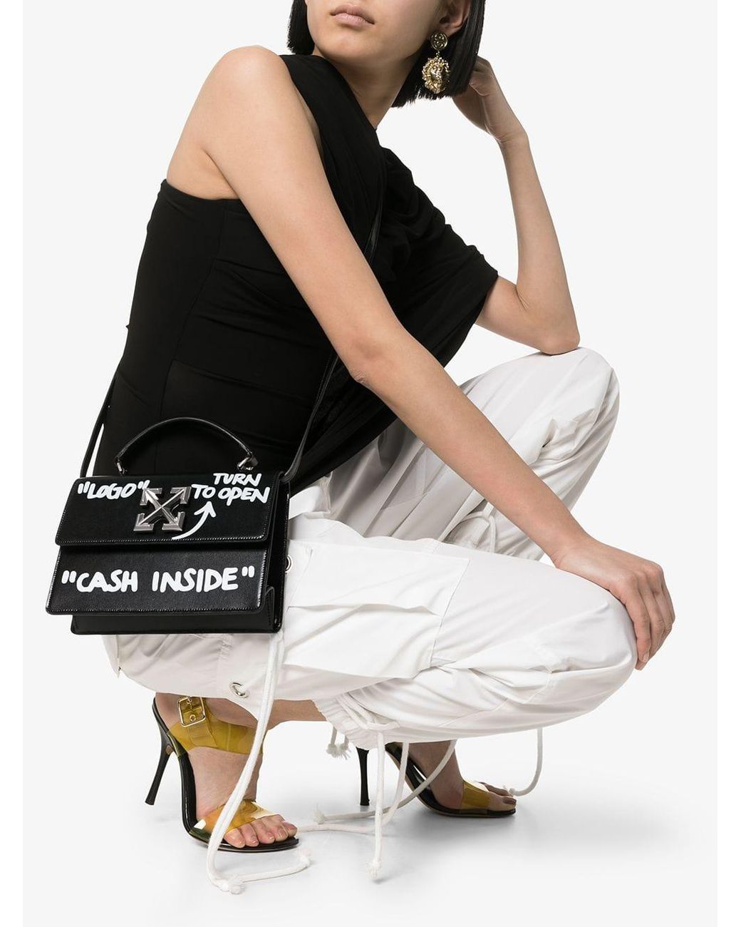 Off-White c/o Virgil Abloh Itney 1.4 Cash Inside Bag in Off-White c/o Virgil Abloh Itney 1.4 Cash Inside Bag in