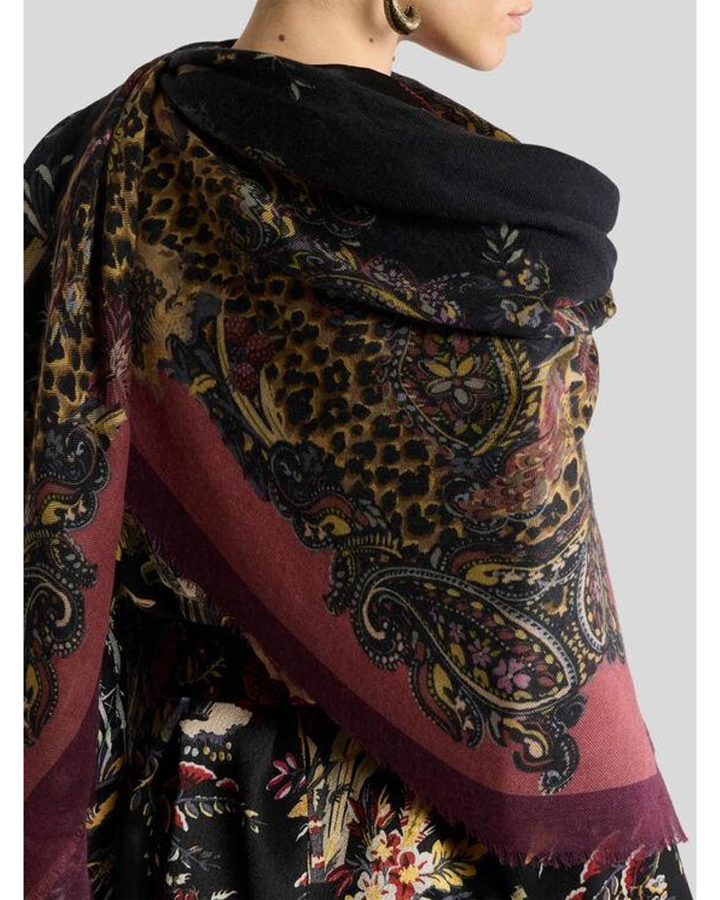 Scialle di Etro in Brown