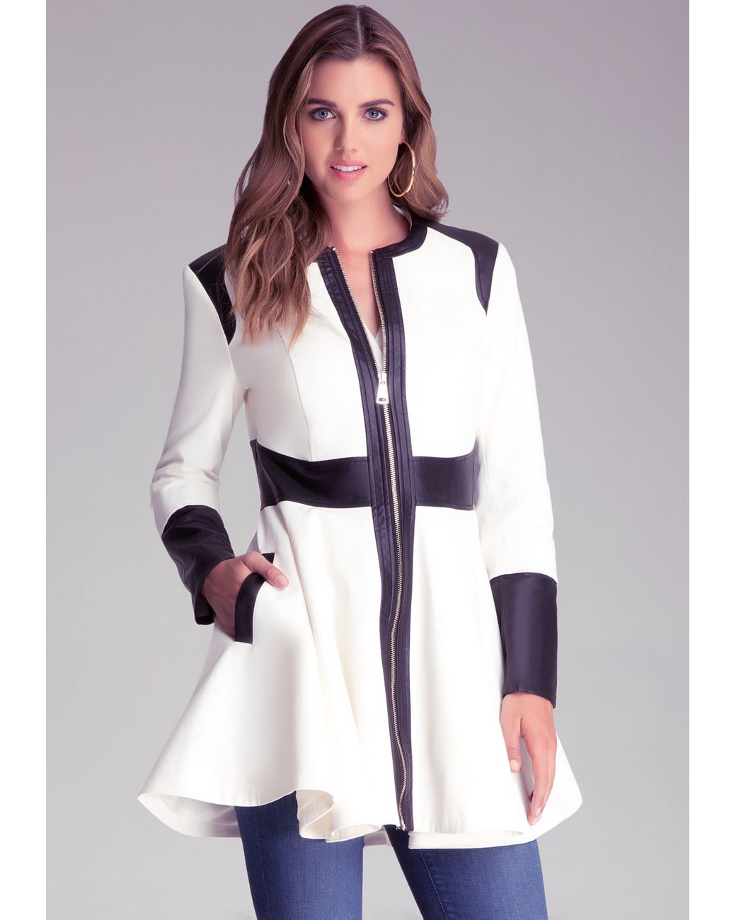 Bebe Colorblock Trench Coat in White | Lyst