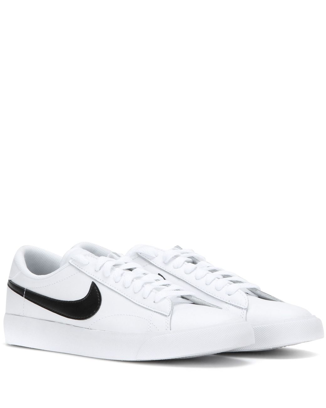 kampioen Elke week Reflectie Nike Tennis Classic Leather Sneakers in White | Lyst