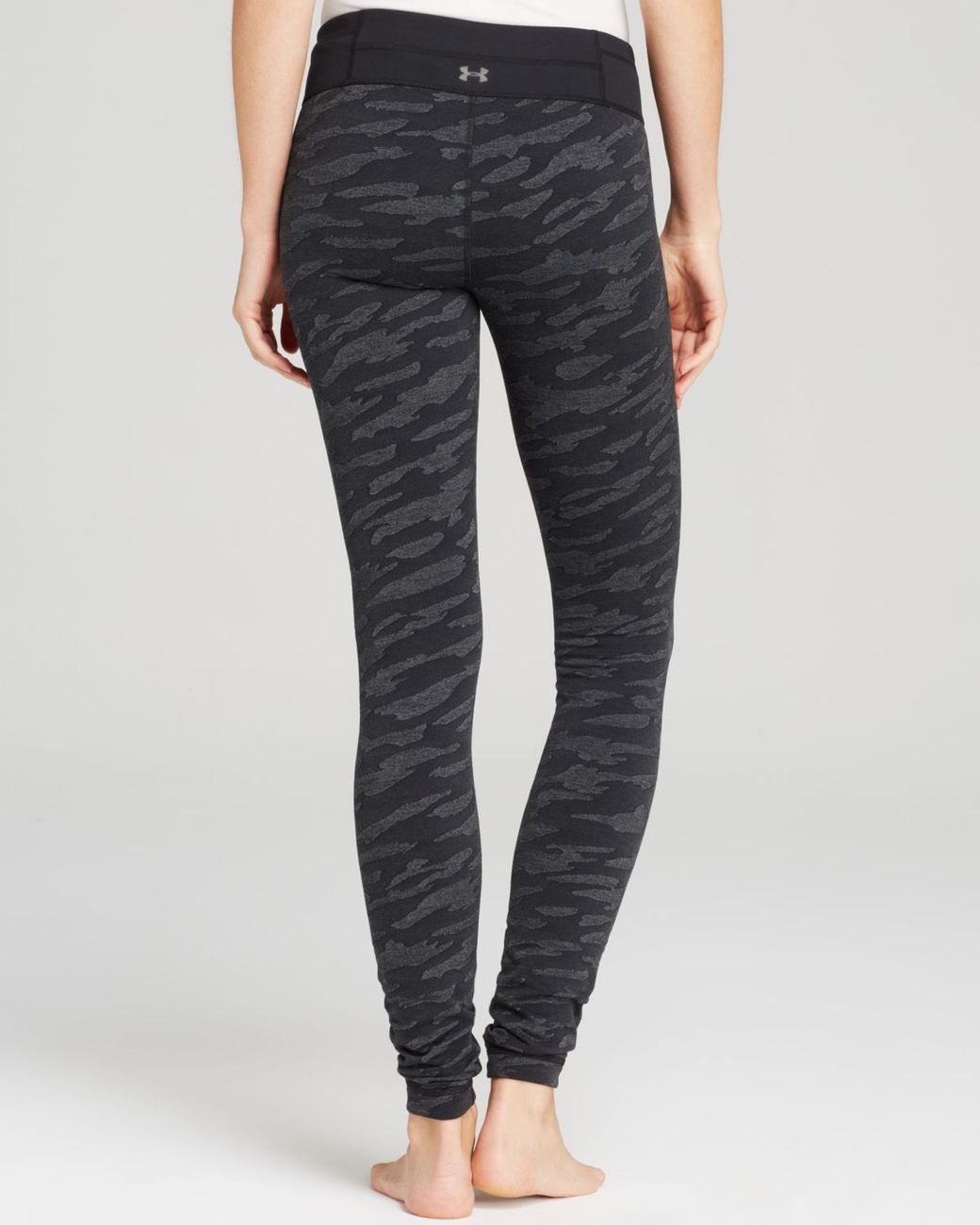 Under Armour Camo Leggings in Black 