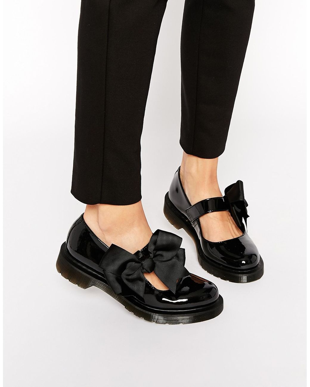 Dr. Martens Mariel Bow Mary Jane Patent Flat Shoes in Black | Lyst