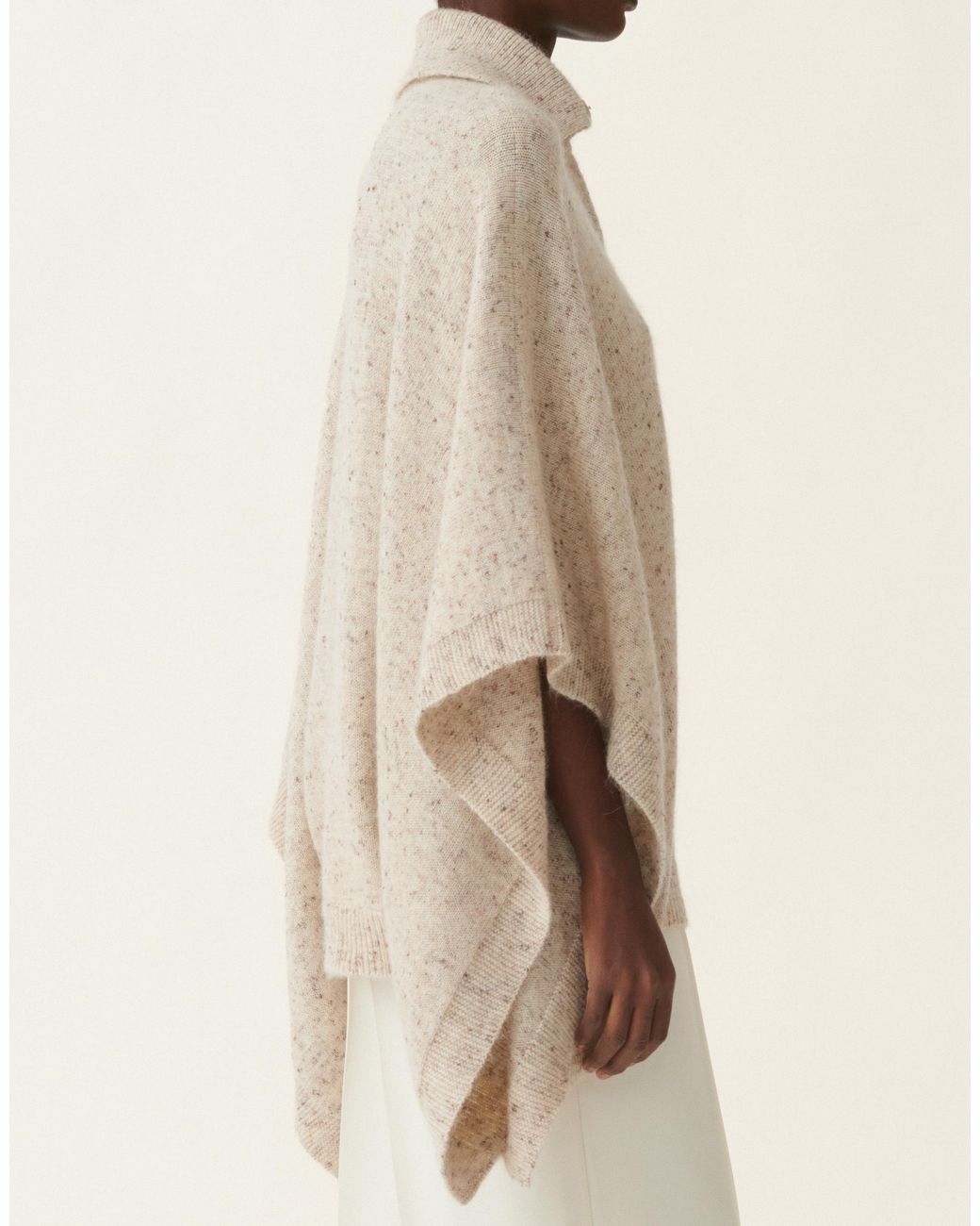 Fabiana Filippi Natural Donegal Yarn Cape With Lurex