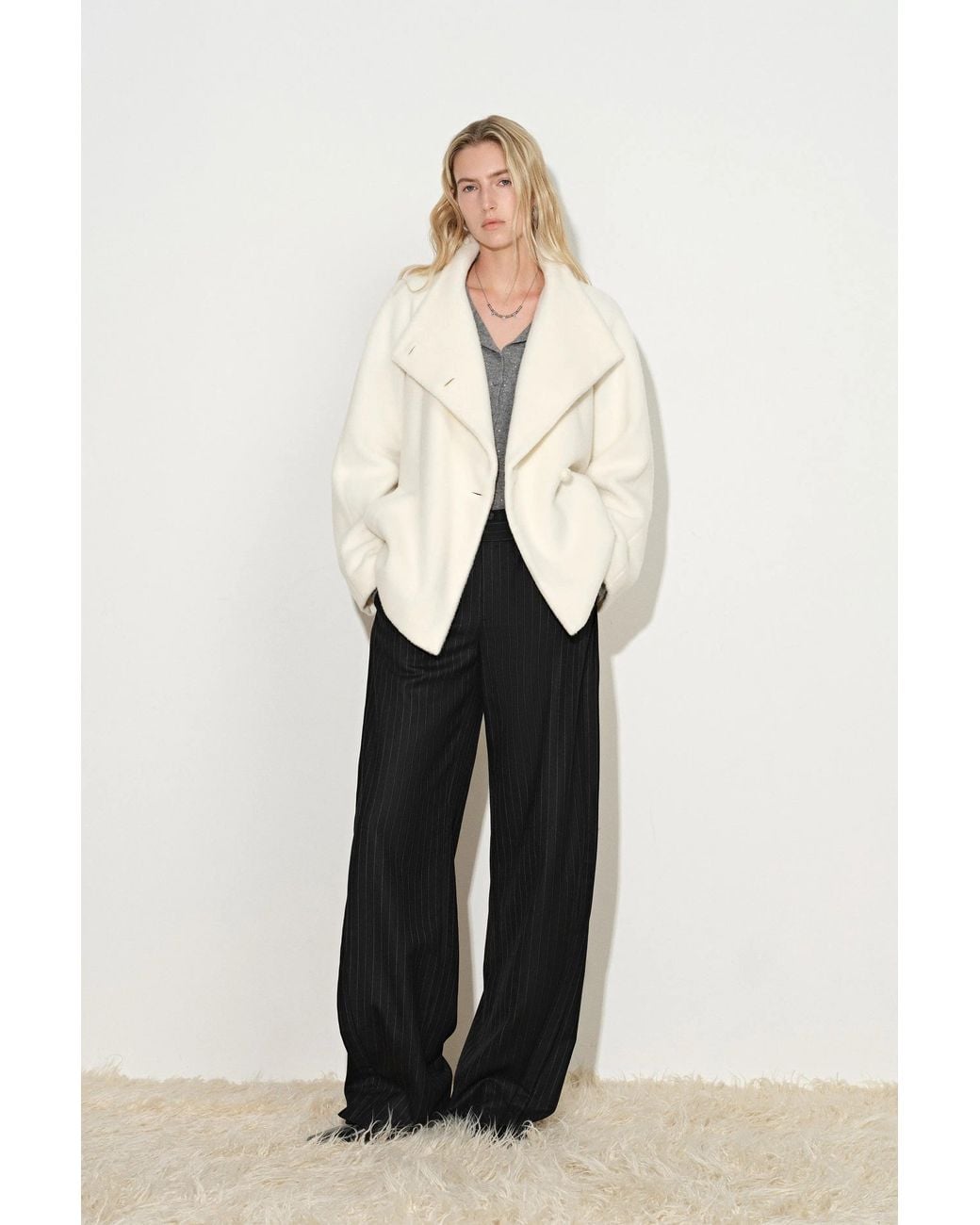 Fabrique White Gwyneira Belted Textured Cropped Coat