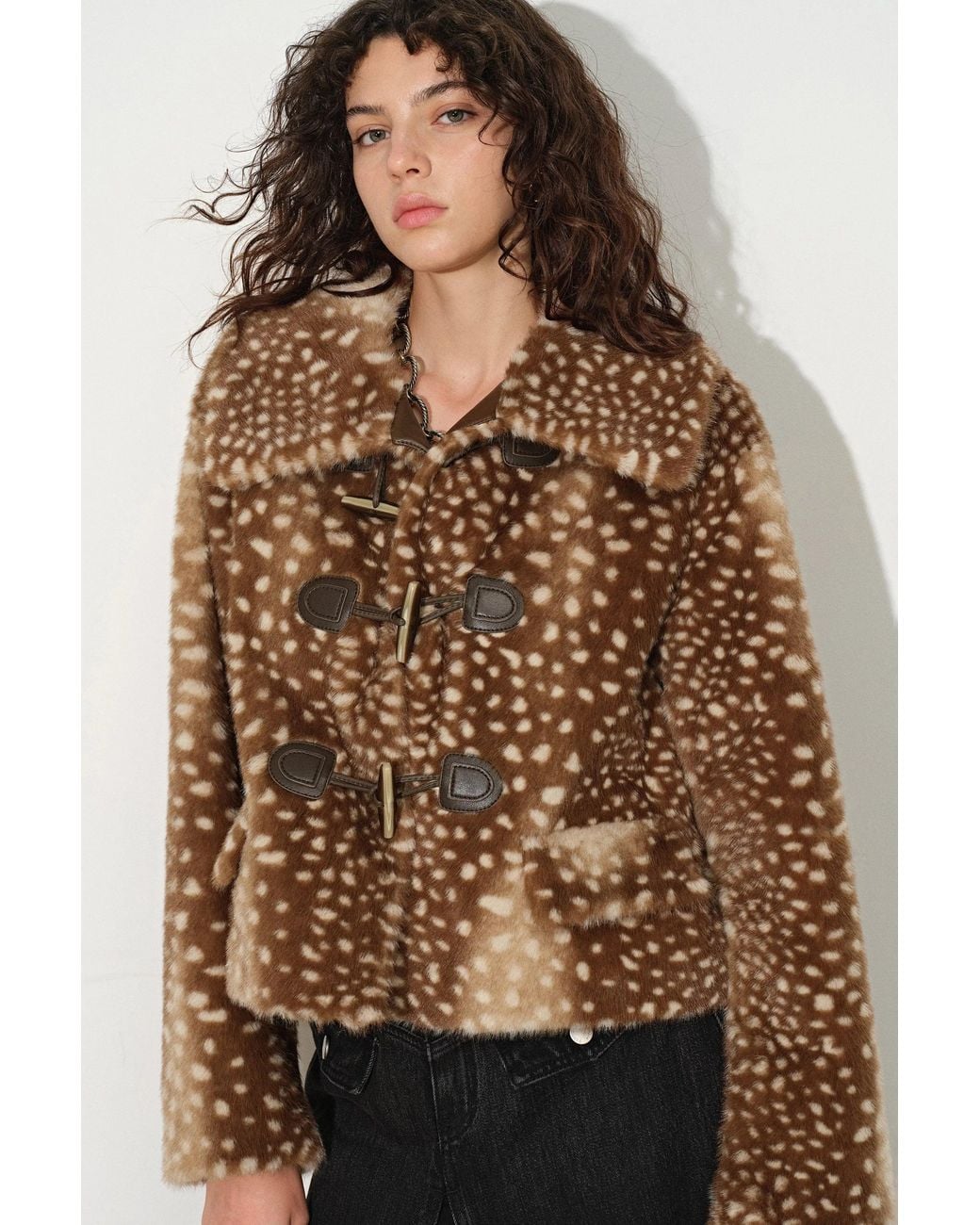 Fabrique Natural Kaylee Horn Button Cropped Jacket