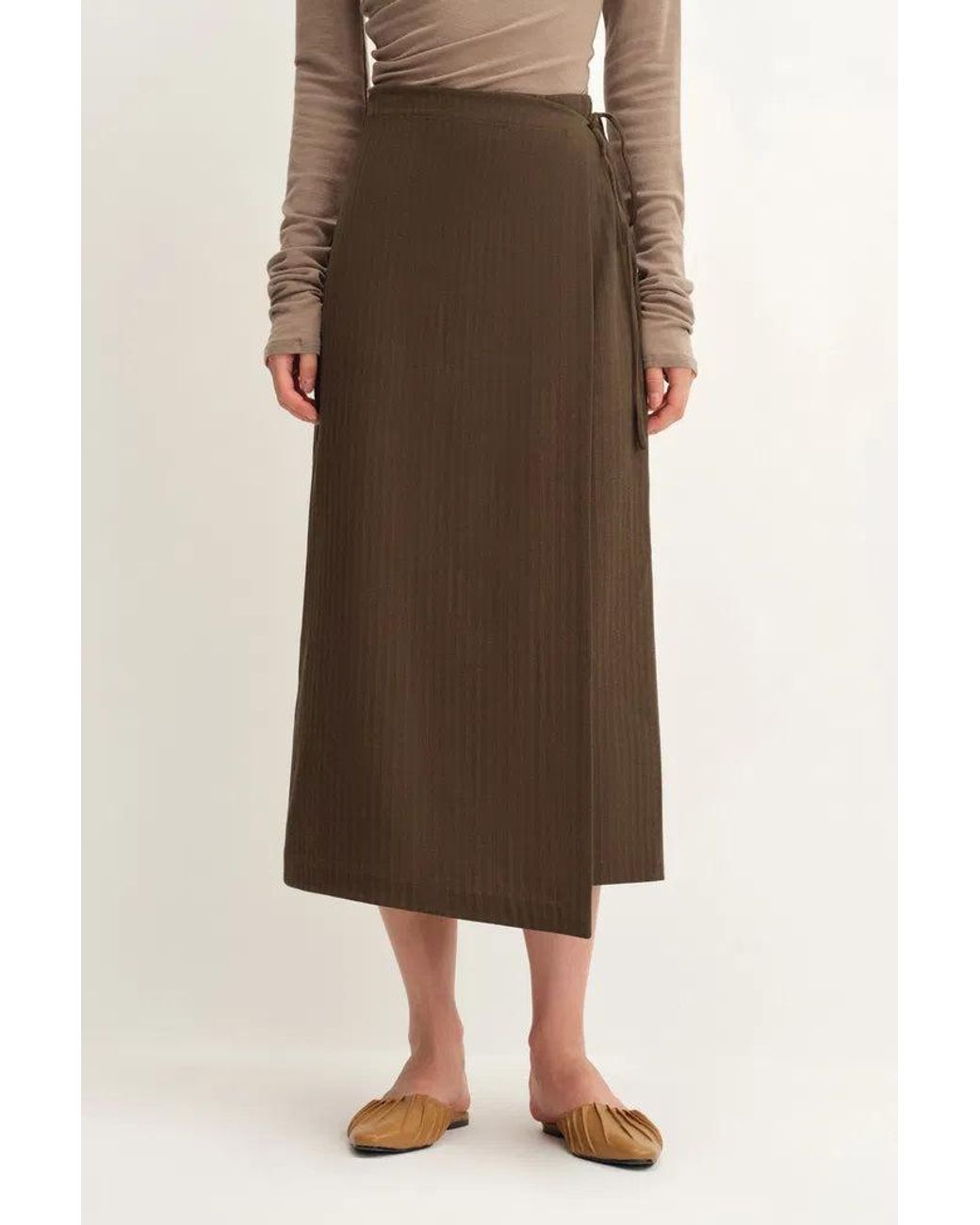 Fabrique Jeanet Adjustable Tie Asymmetric Midi Skirt in Brown | Lyst UK