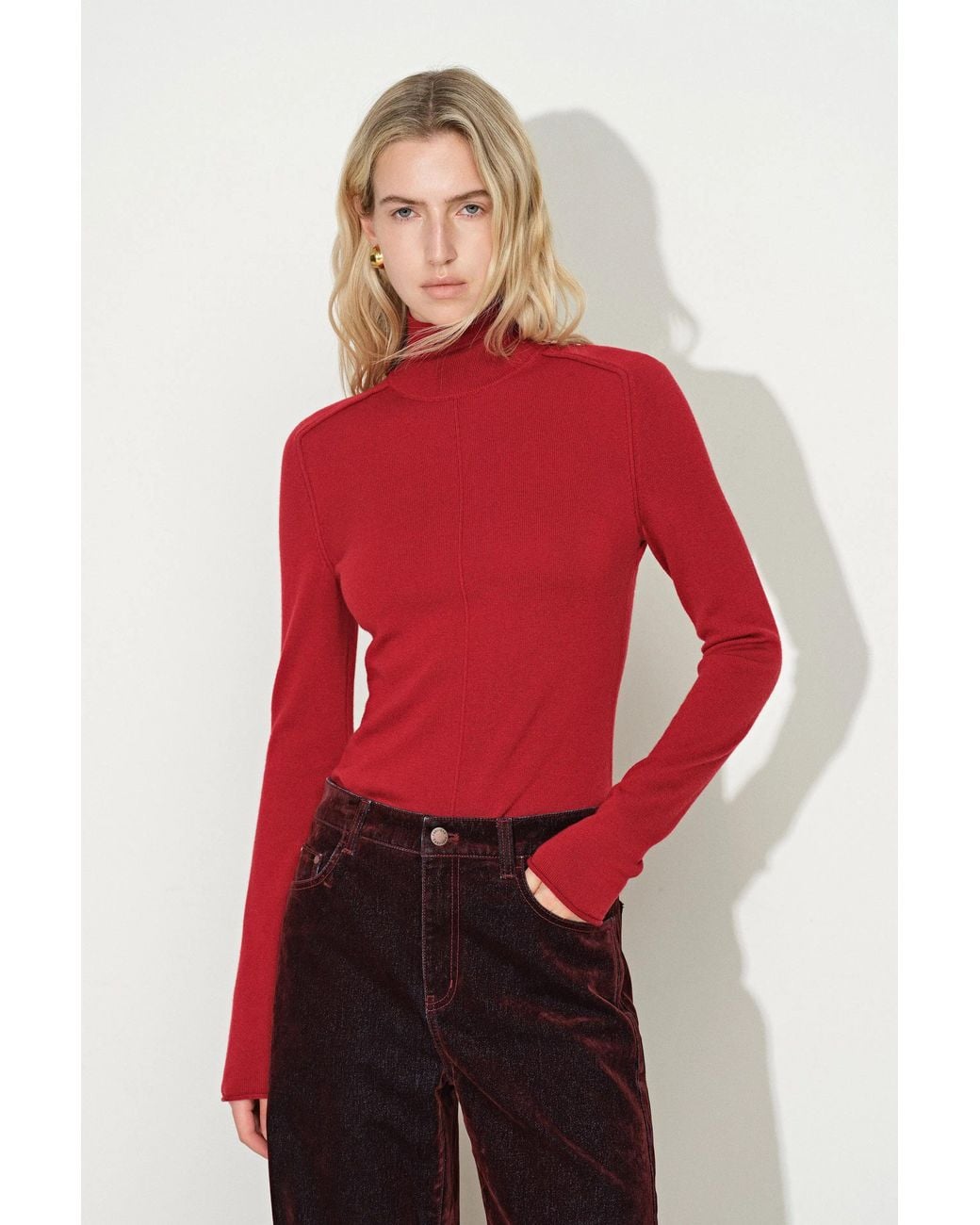Fabrique Red Tilly Seamed Saddle Shoulder Turtleneck Top