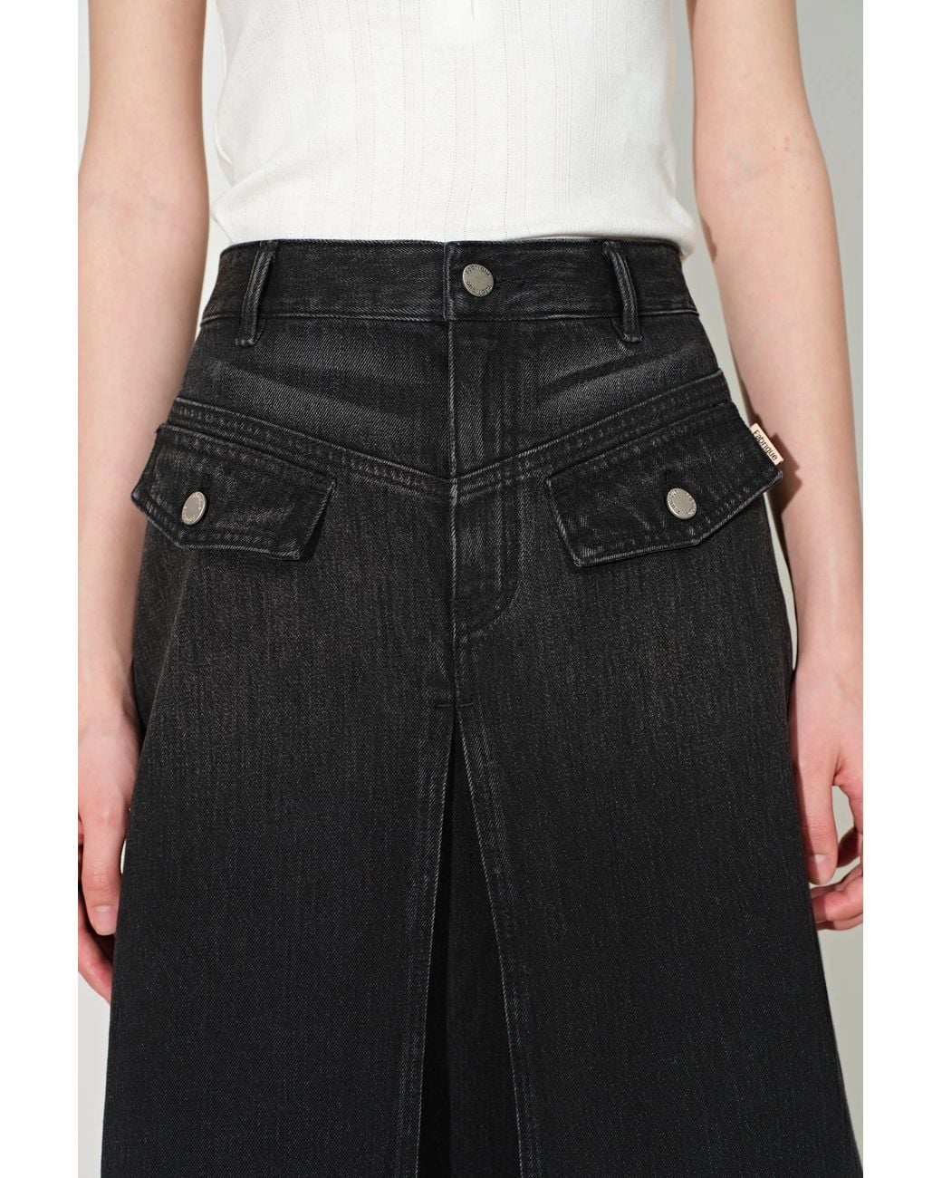 Fabrique Black Ashley Pleated Utility Skirt