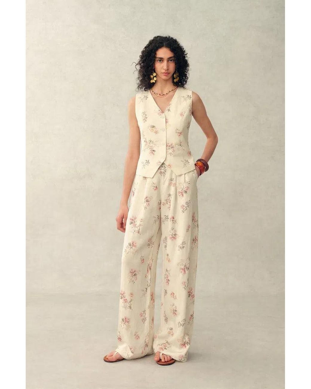 Fabrique Blue Flora Floral Sleeveless Vest Top