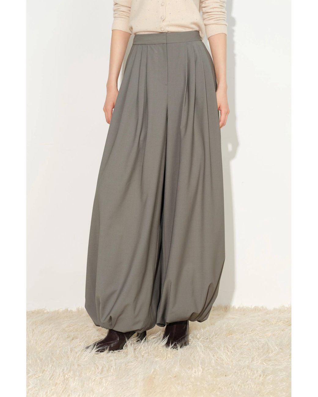 Fabrique Gray Fofia Drapey Balloon Pants