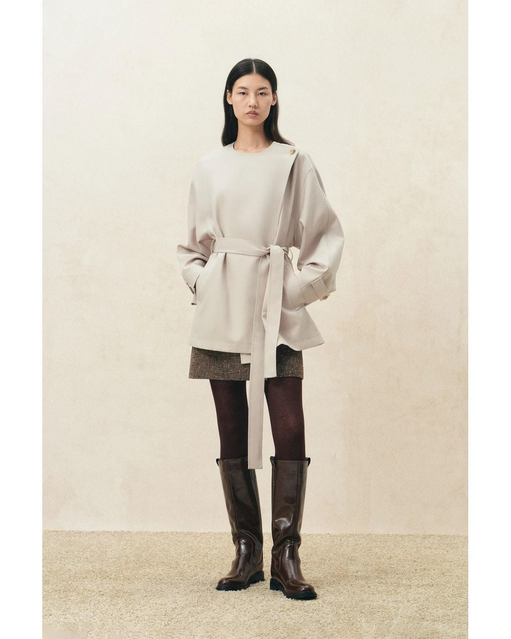 Fabrique Natural Hilda Single Breasted Crop Trench Coat