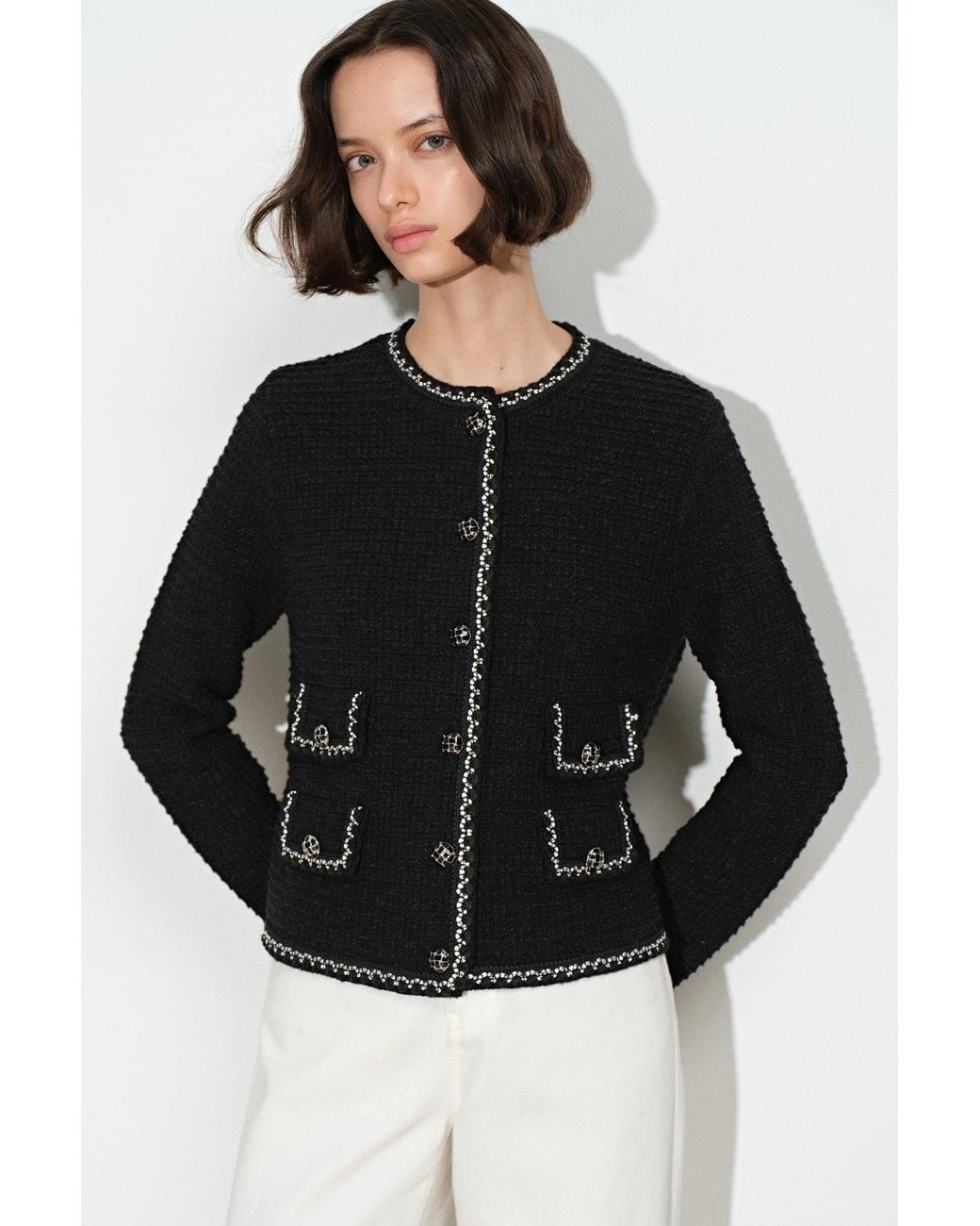 Fabrique White Grace Contrast Trim Boxy Cropped Cardigan