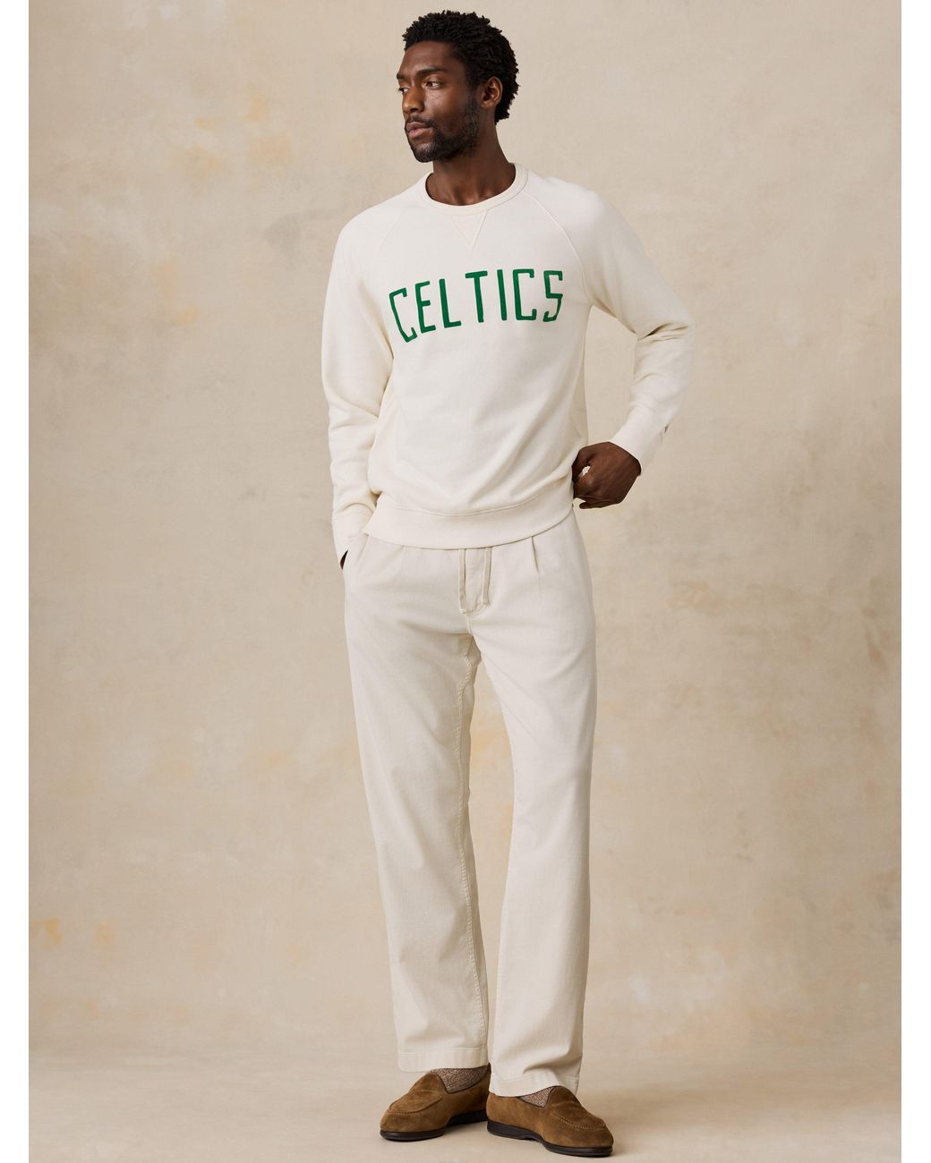 Faherty Brand Natural Boston Celtics High Standard Fleece Crew for men