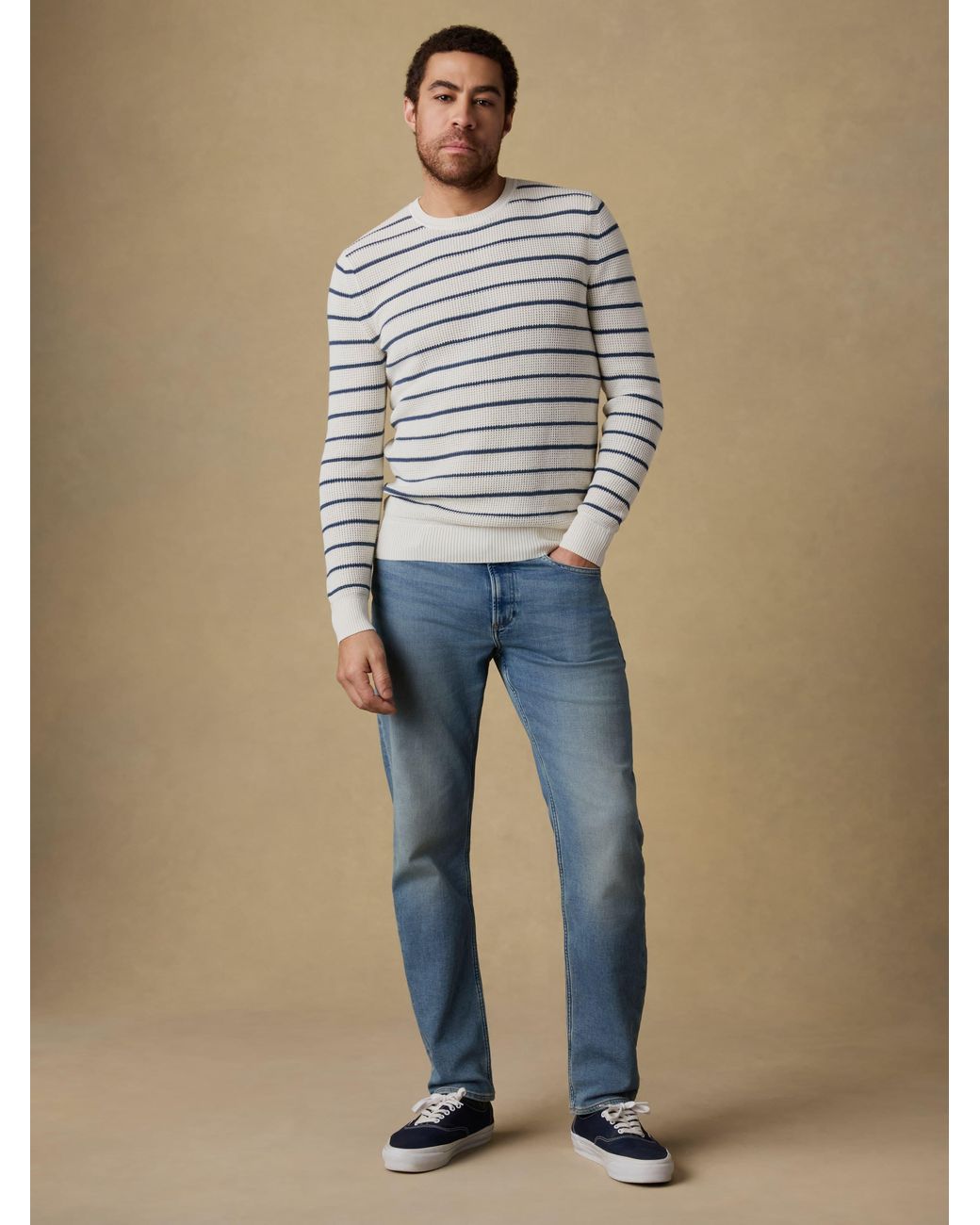 Faherty Brand Blue Sunwashed Crewneck Sweater for men
