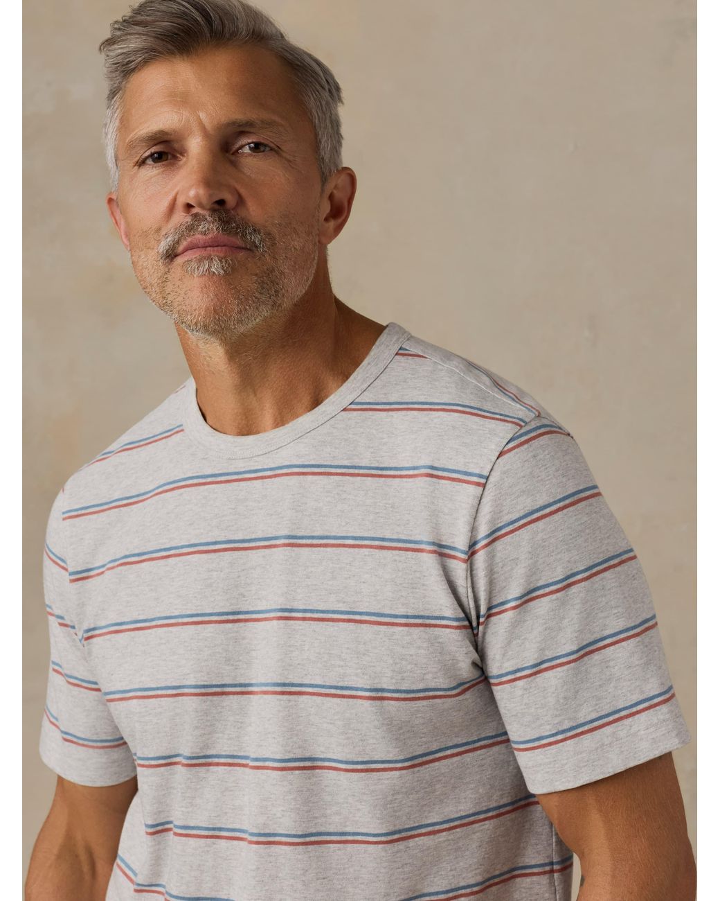Faherty Brand Gray Sunwashed Regenerative T-Shirt for men