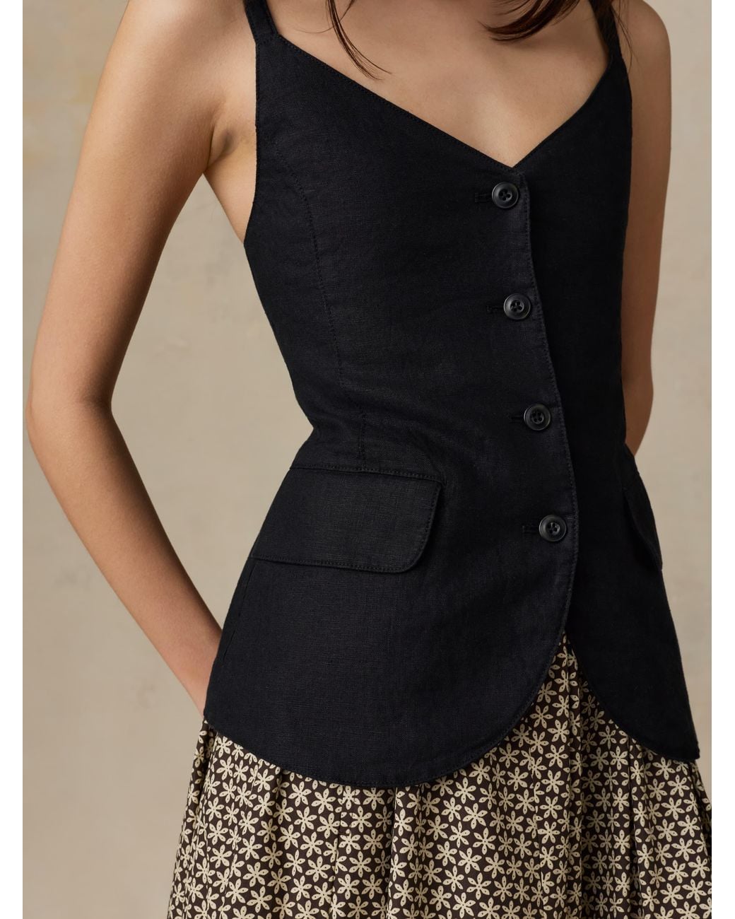 Faherty Brand Black Sun Strider Linen Milo Vest