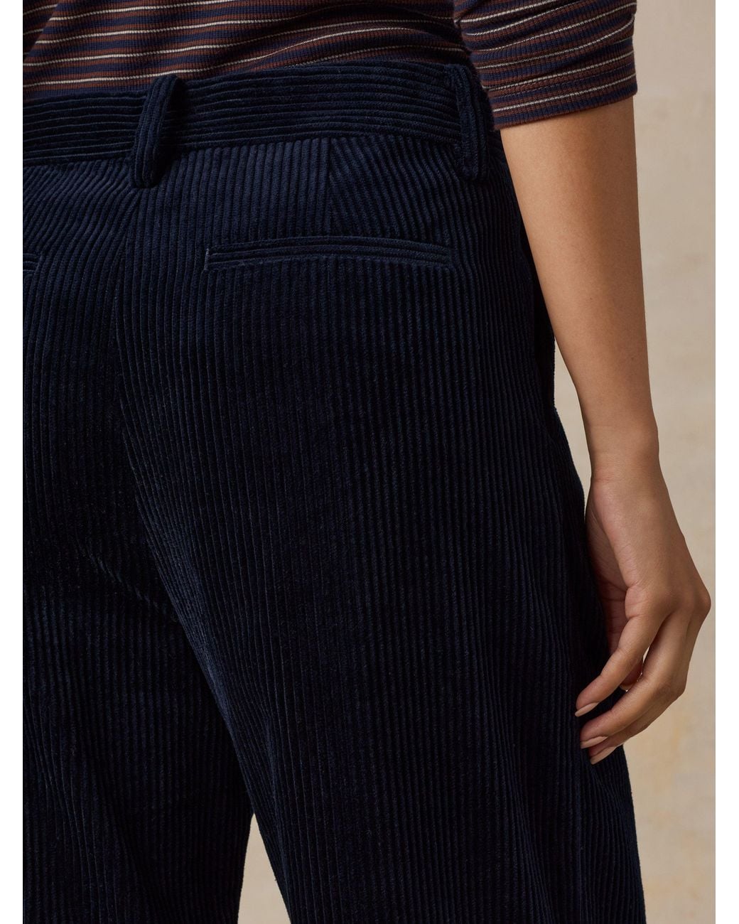Faherty Brand Blue Hawthorne Cord Pleated Trouser