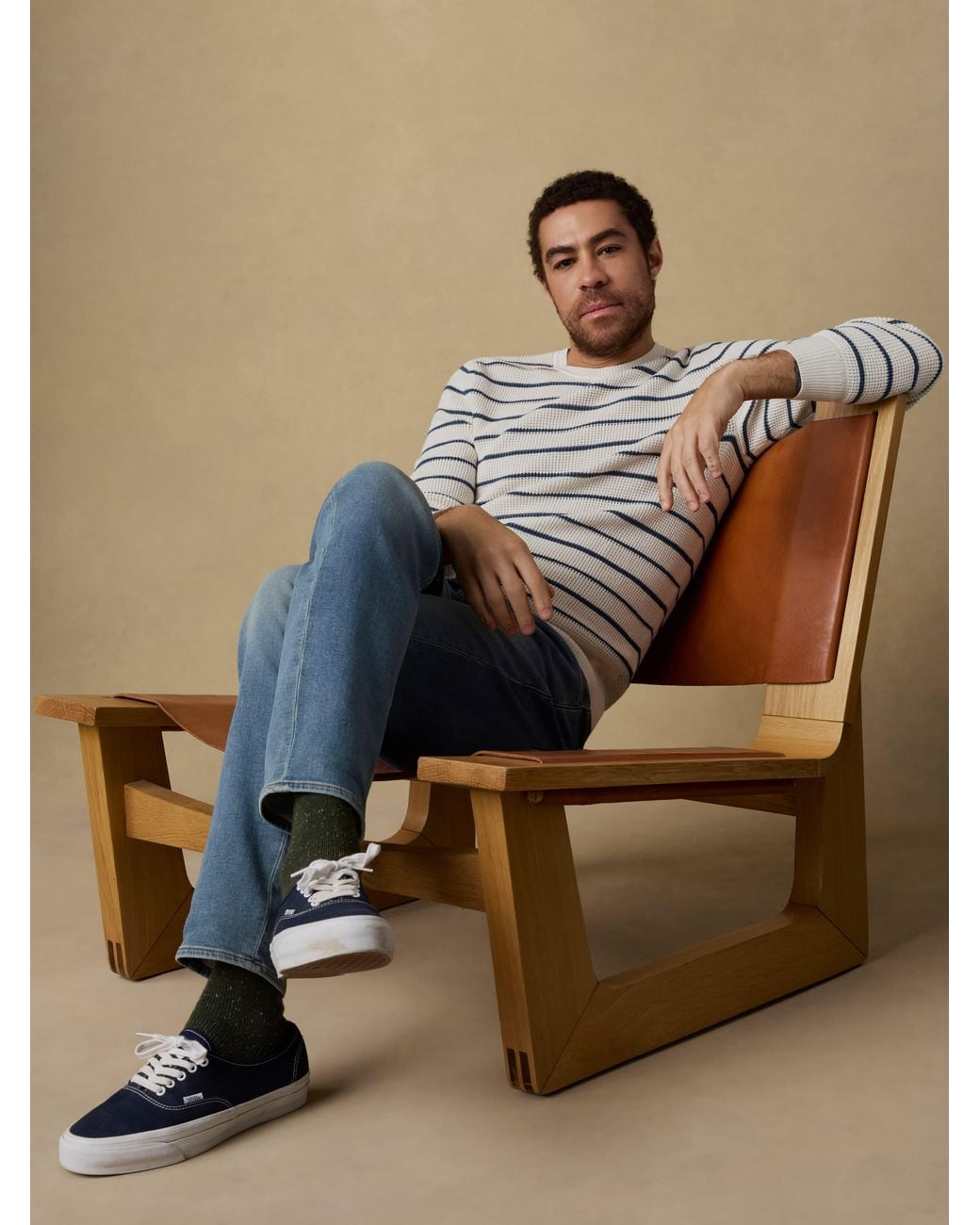 Faherty Brand Blue Sunwashed Crewneck Sweater for men