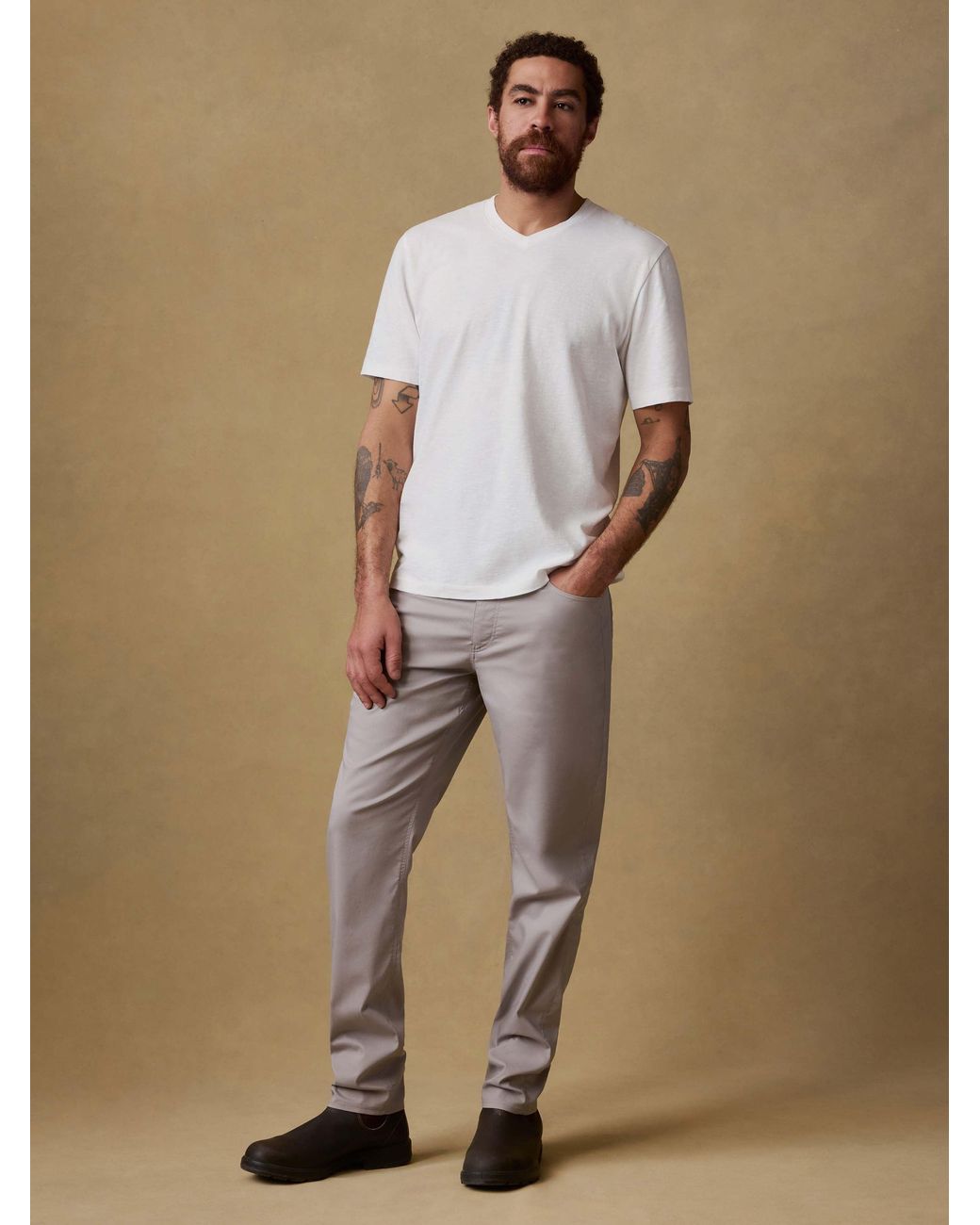 Faherty Brand Natural Movement&Trade; 5-Pocket Pants for men