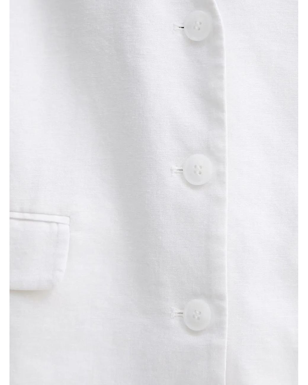 Gestuz White Button-Fastening Sleeveless Waistcoat