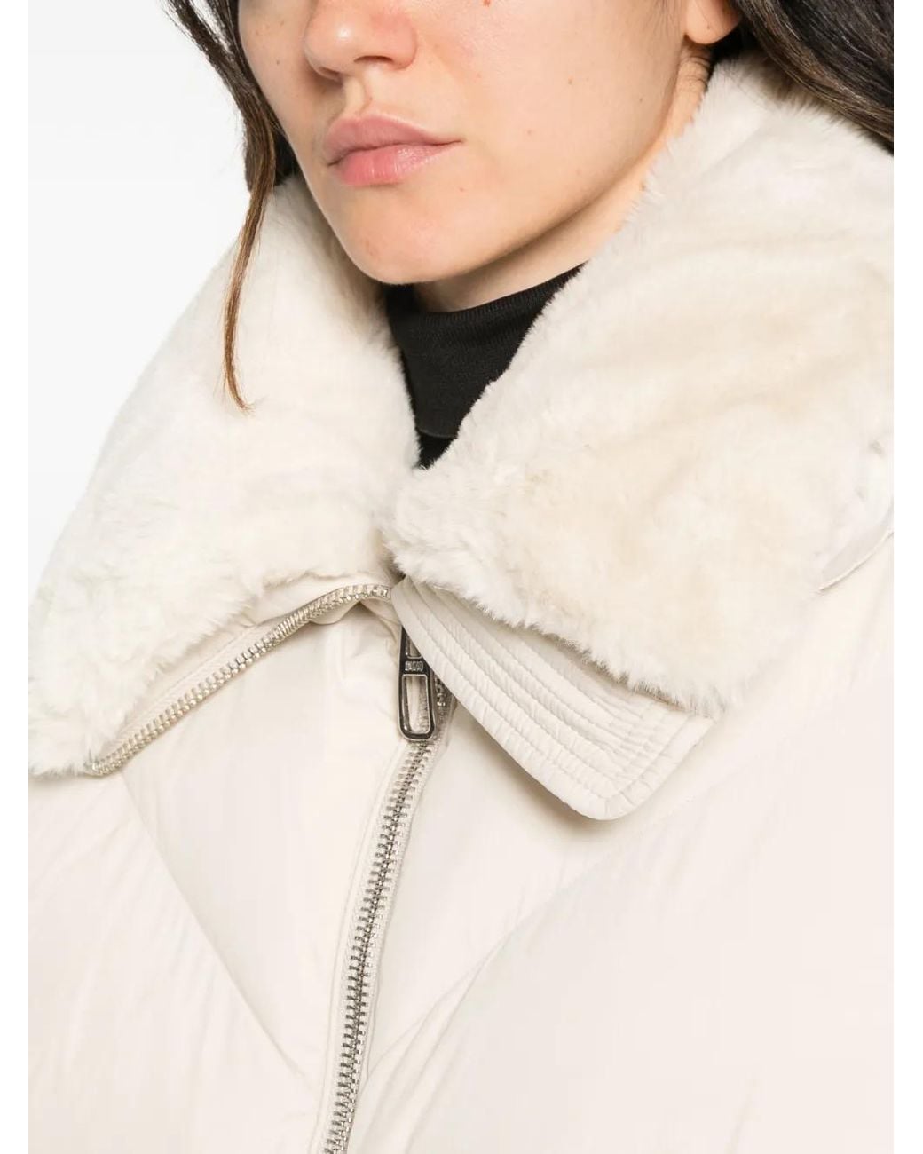DUNO White Faux-Fur-Collar Quilted Jacket
