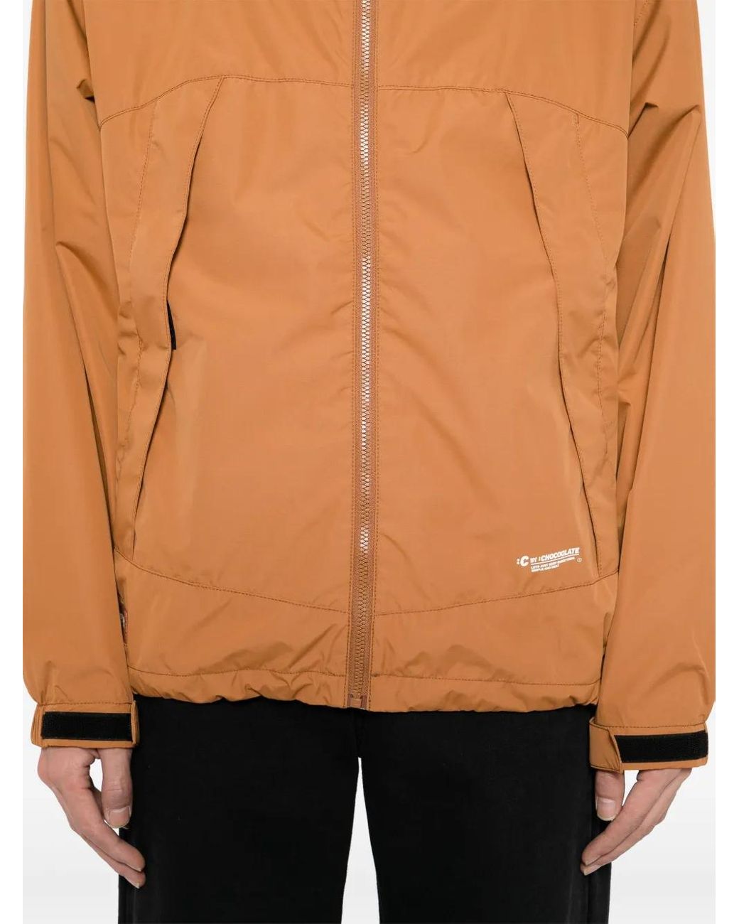 Giacca A Vento Con Zip E Cappuccio di Chocoolate in Orange da Uomo