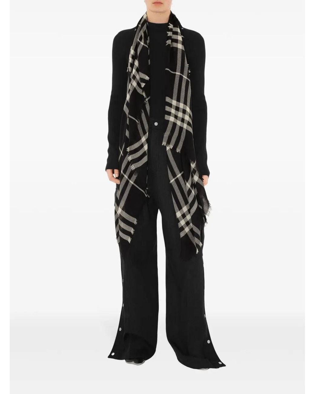 Burberry Black Karierter Schal
