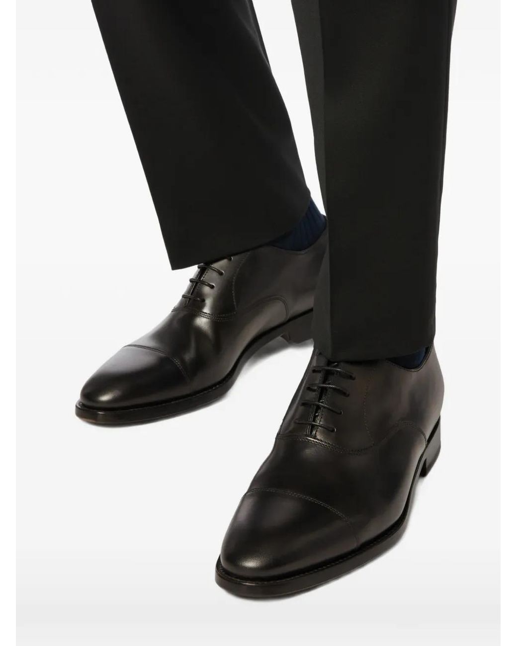 Boggi Black Leather Oxford Shoes for men