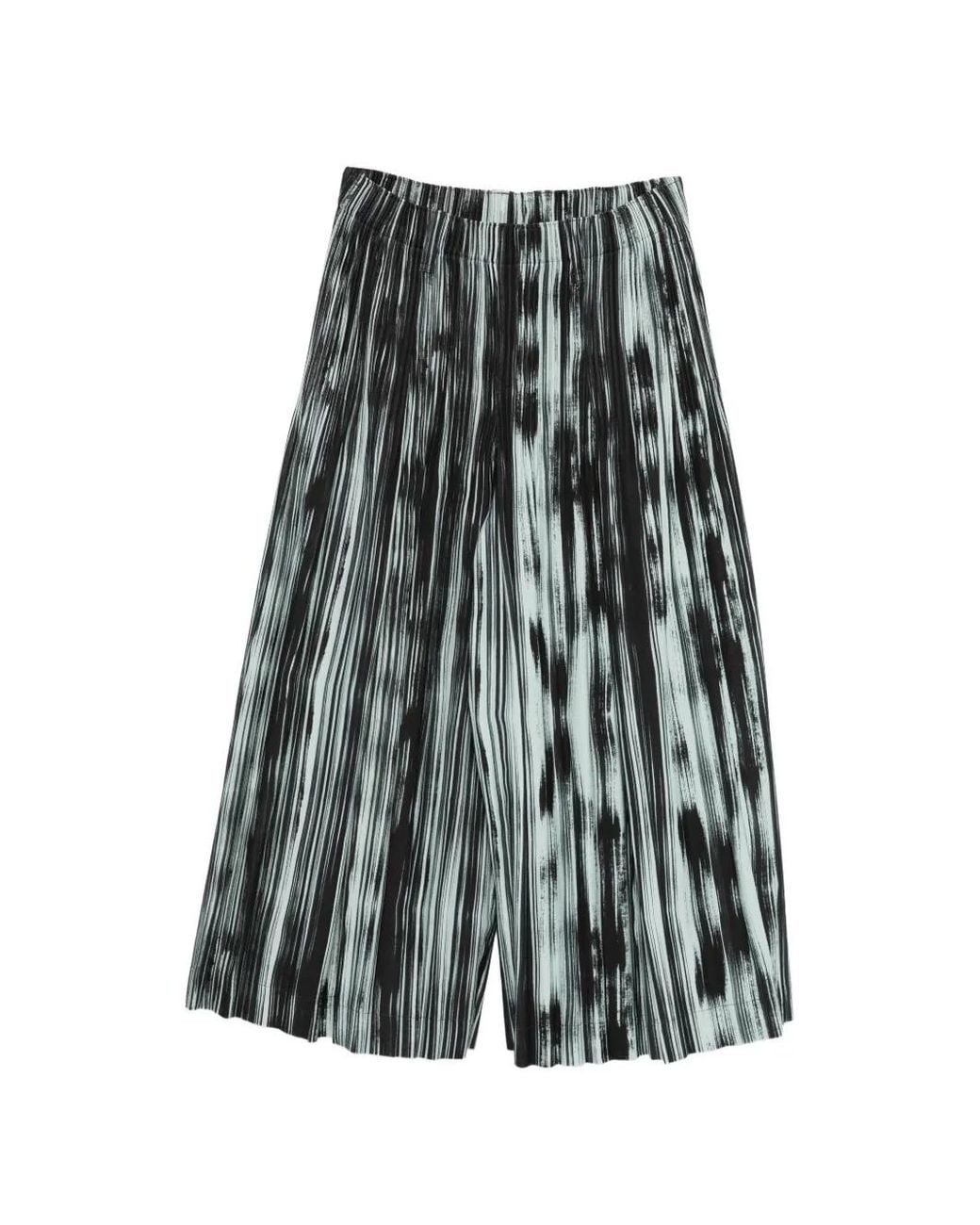 Homme Plissé Issey Miyake Gray Pantalon Plissé À Rayures for men