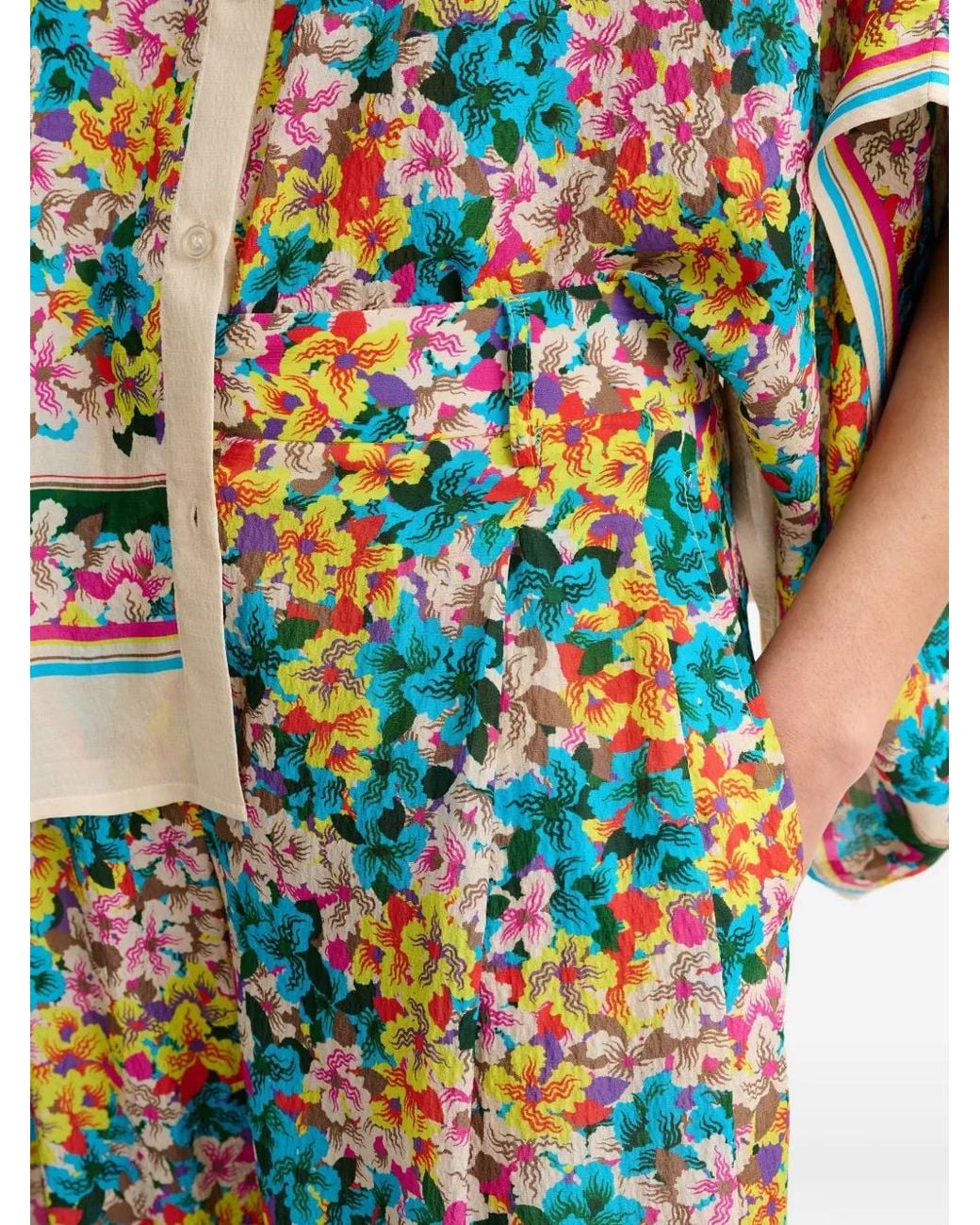 Pantaloni A Fiori di Essentiel Antwerp in White