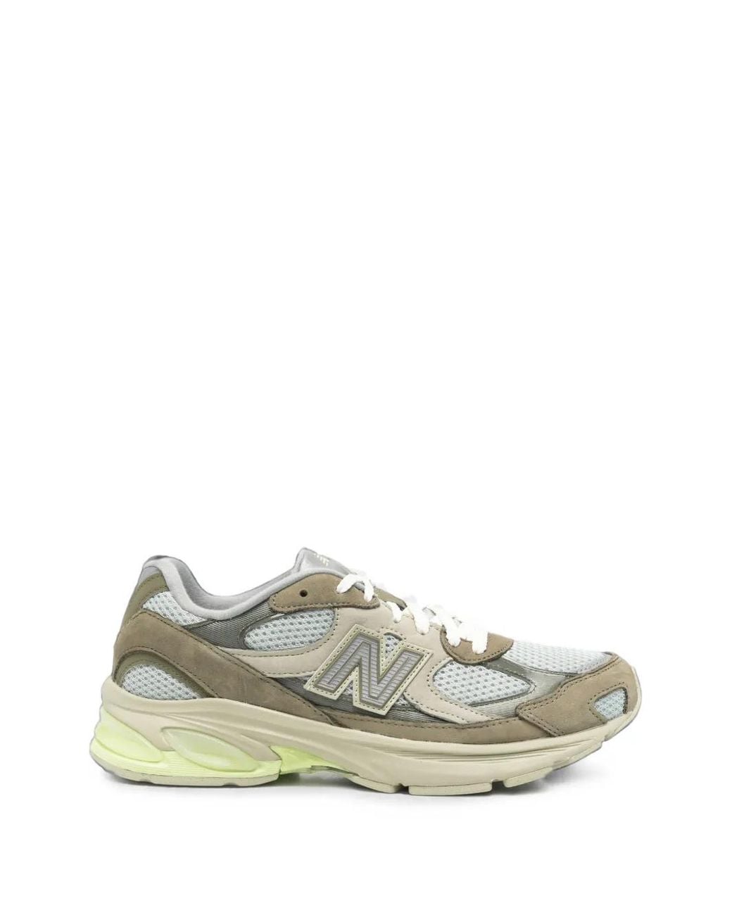 New Balance White Panelled Mesh-Insert Sneakers