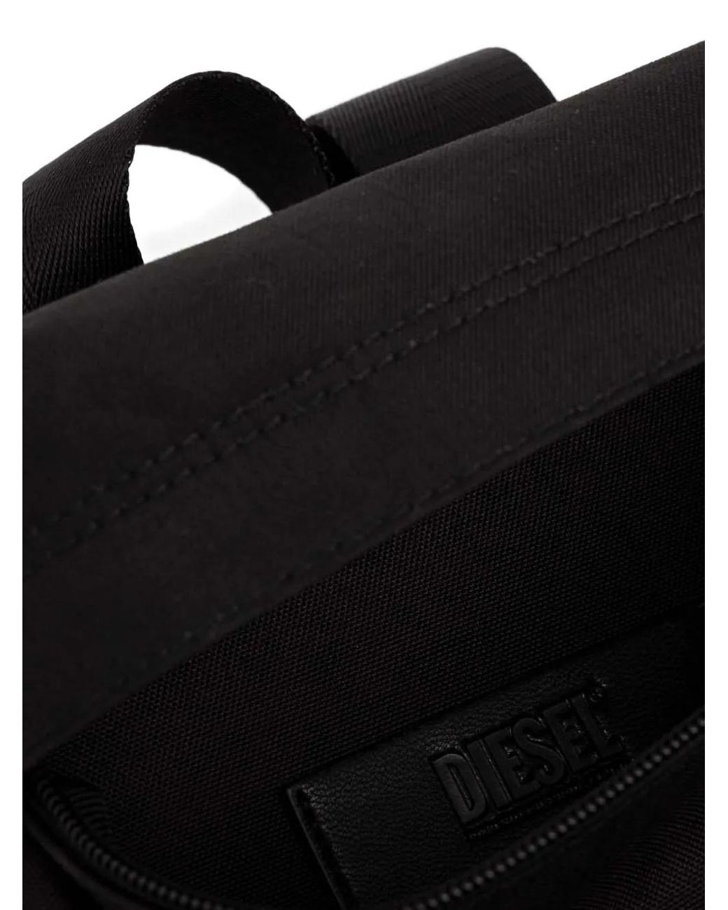 DIESEL Black Logo-Tag Shoulder Bag for men