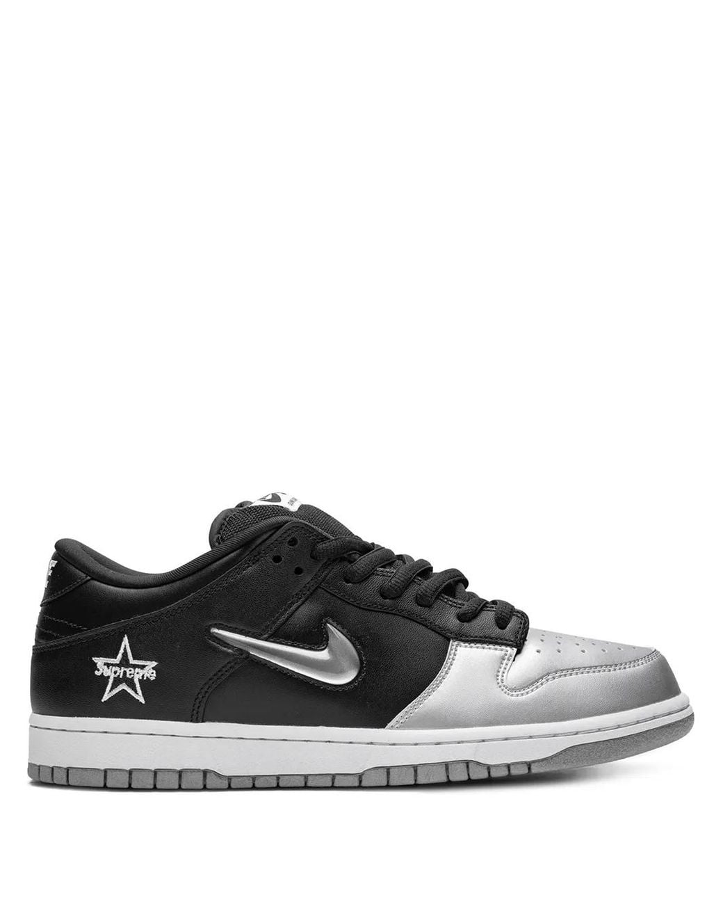X Supreme Baskets Sb Dunk Low Nike en coloris Black