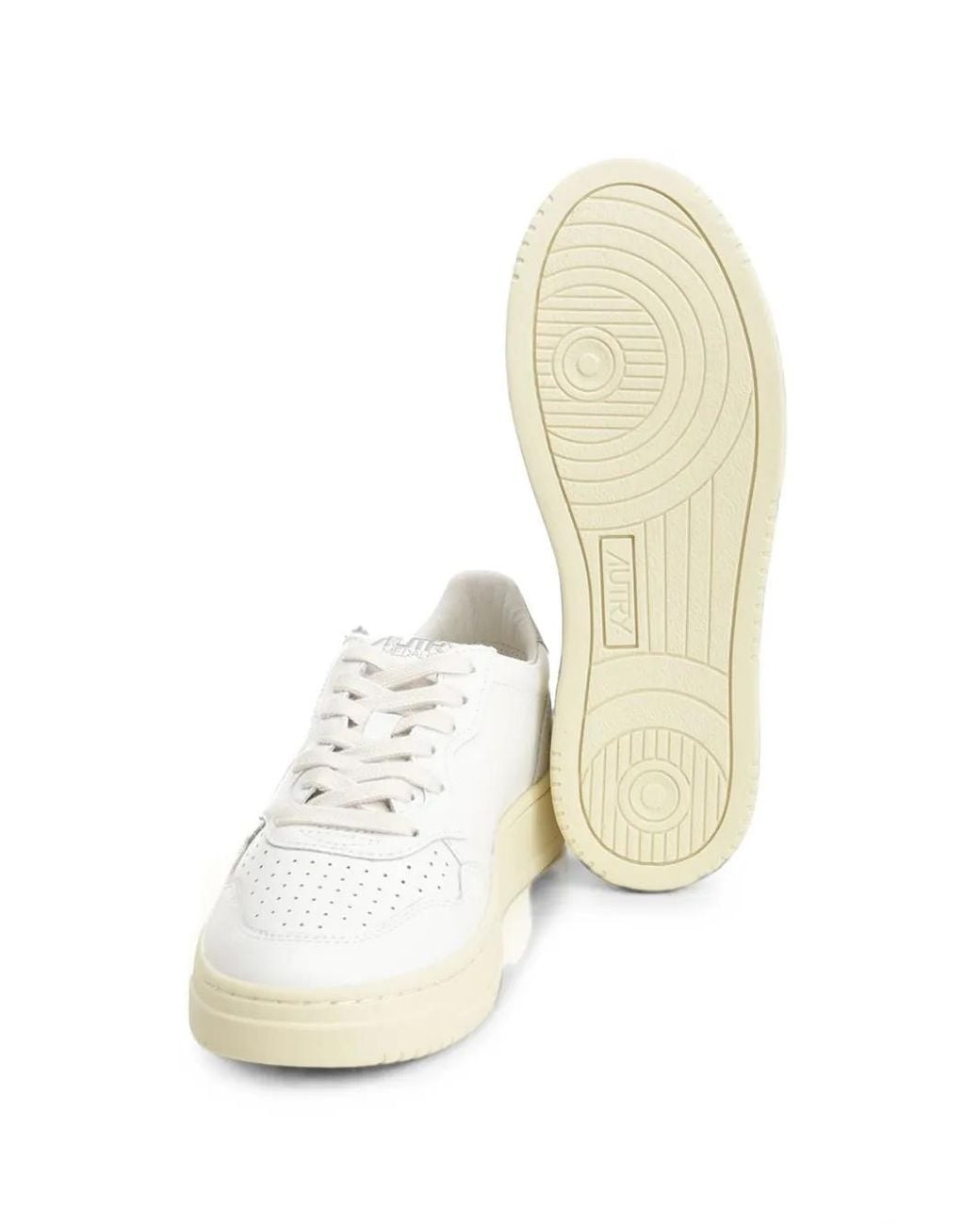 Autry White Medalist Low Sneakers