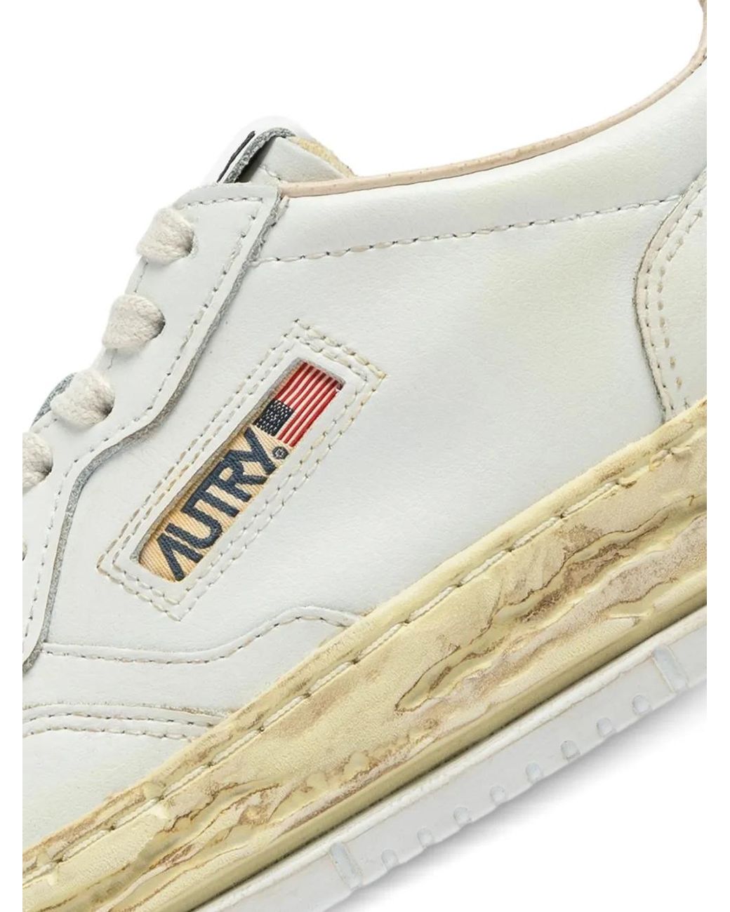 Baskets Medalist General Scale. en coloris White
