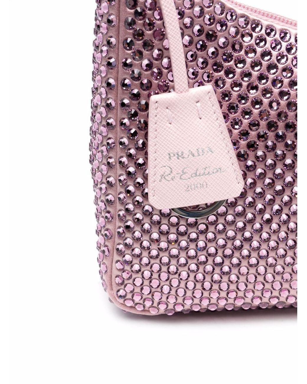 Prada Re-edition 2005 Shopper Verfraaid Met Kristallen in het Roze | Lyst NL