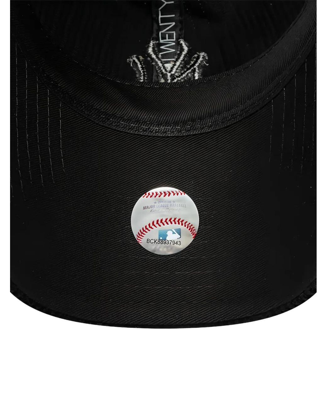 KTZ Black Casquette 9Twenty New York Yankees Mlb En Velours Côtelé for men