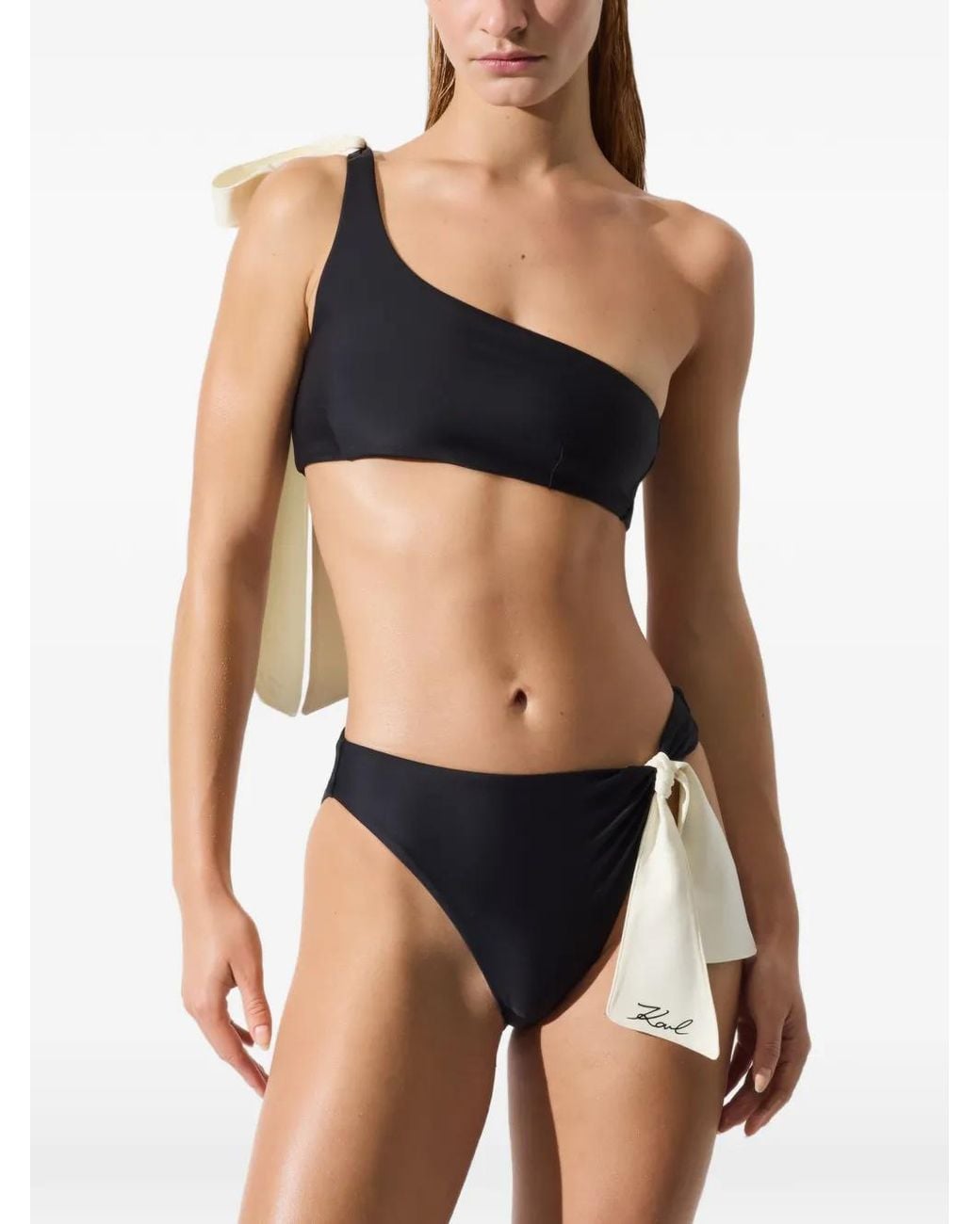 Top De Bikini Con Detalle De Lazo Karl Lagerfeld de color Black