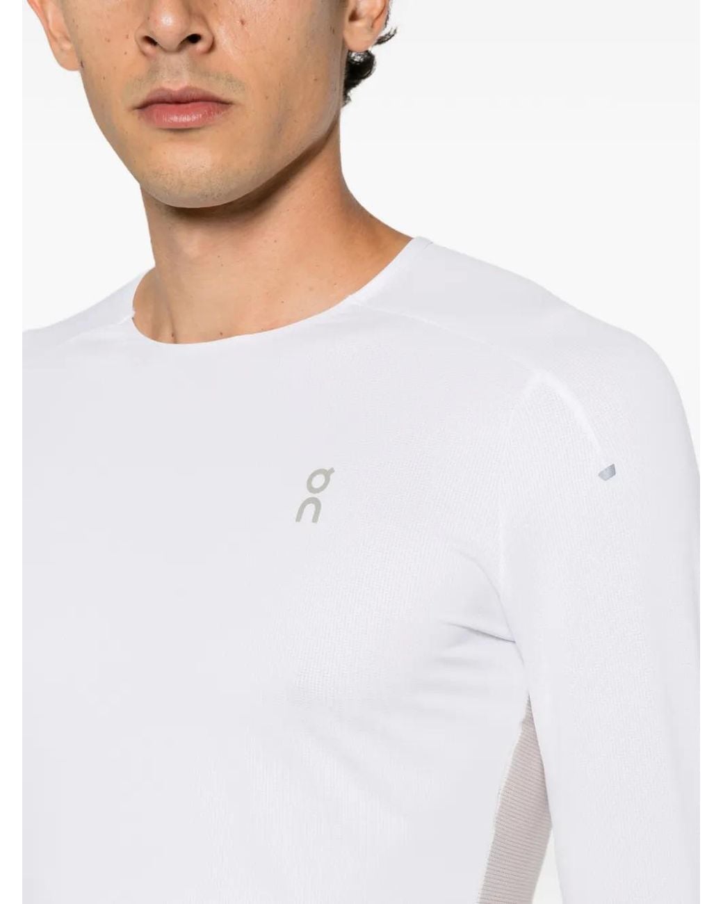 On Shoes White Logo-Print Lg-Sleeve T-Shirt